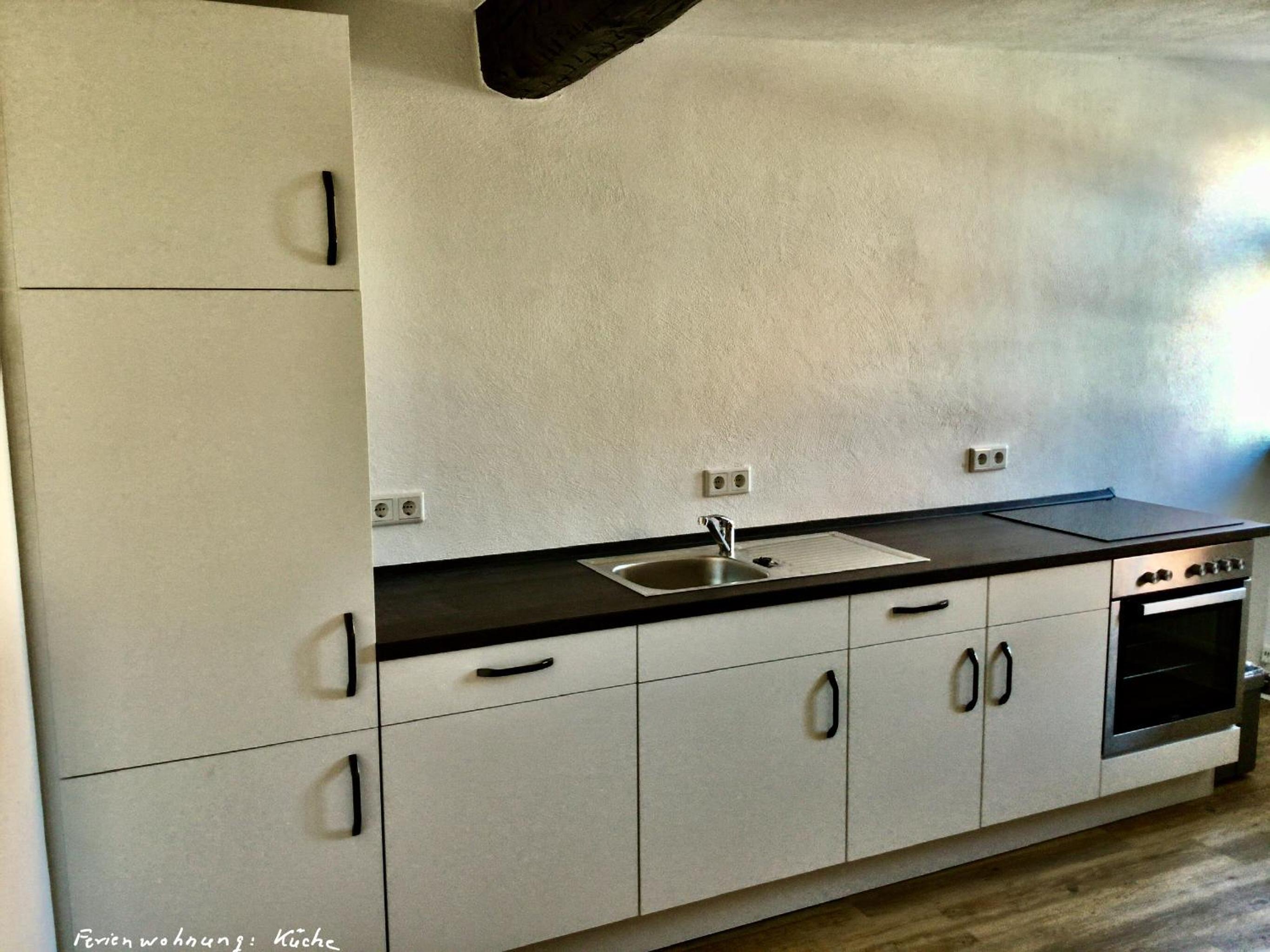 Two-Bedroom Apartment - Photo 18