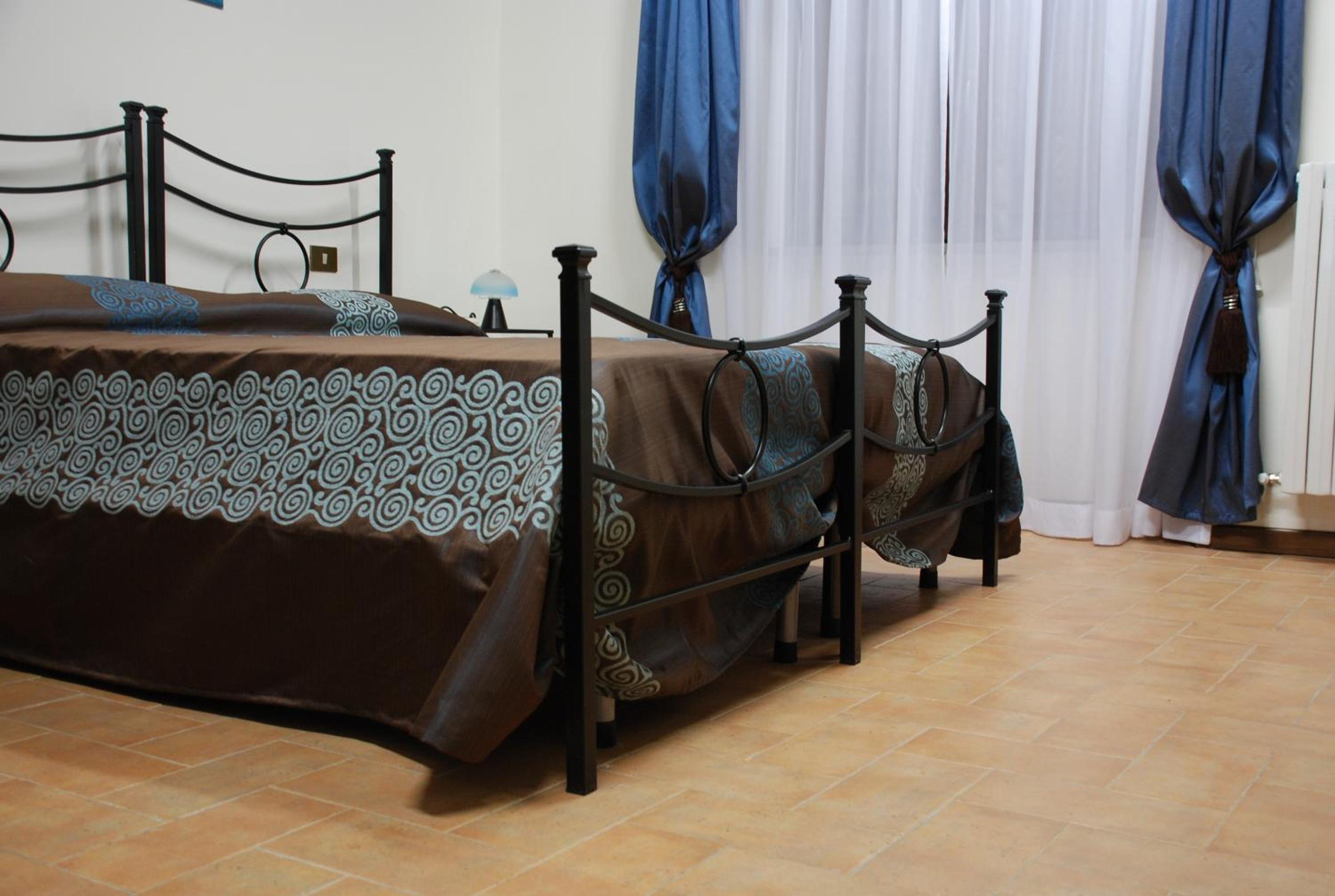 Double or Twin Room - Photo 1