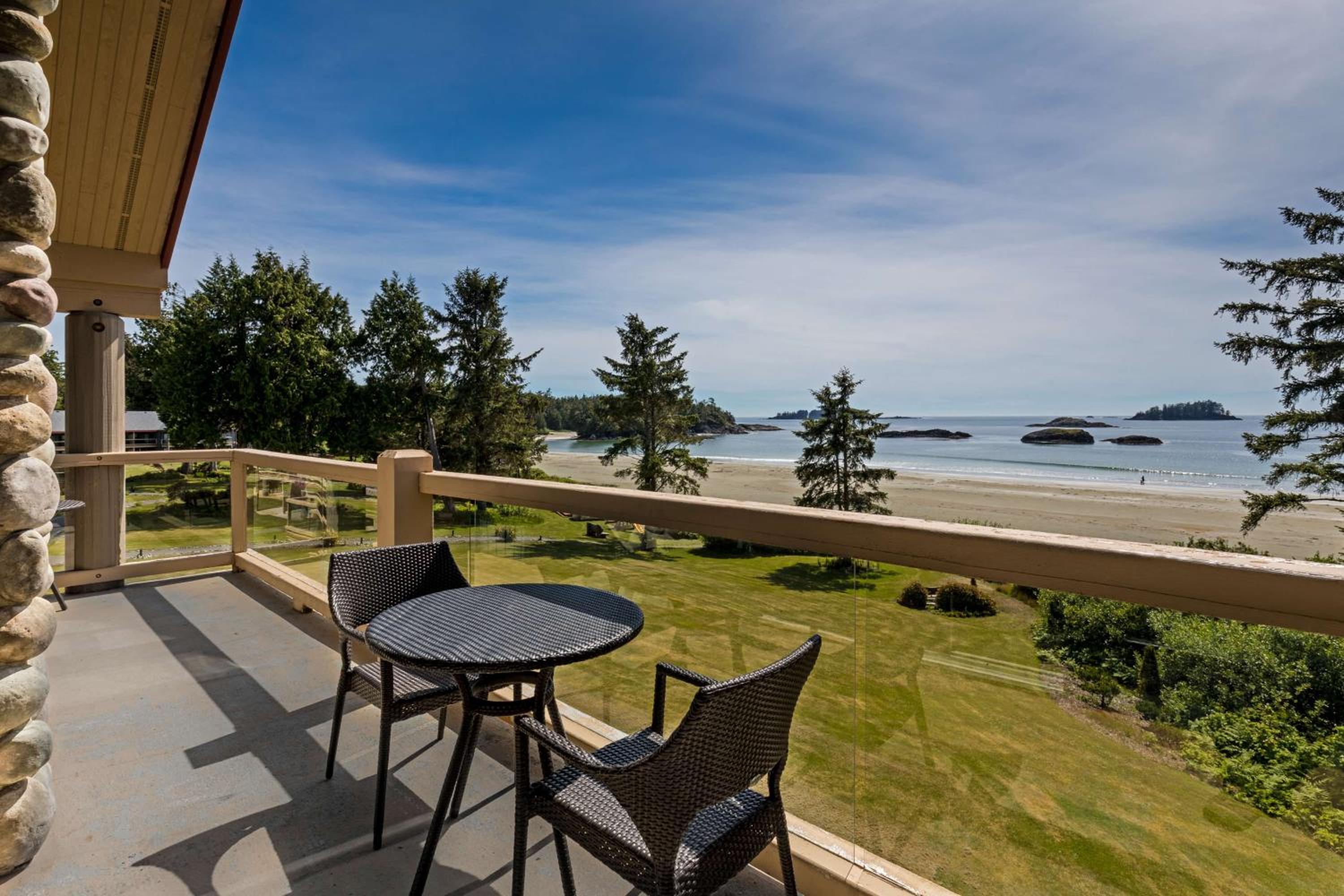 King Suite with Sofa Bed and Ocean View