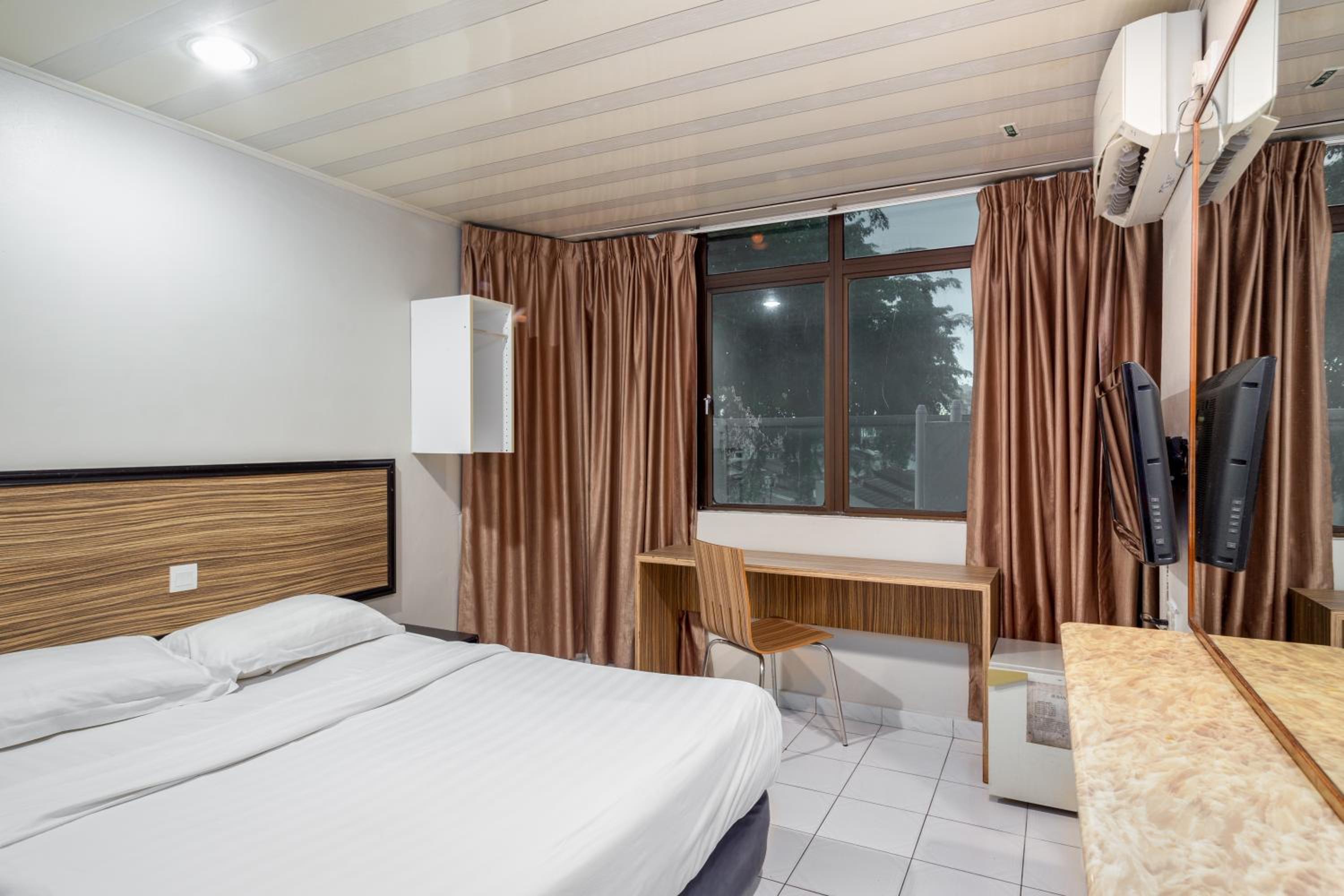 Superior Queen Room photo 2
