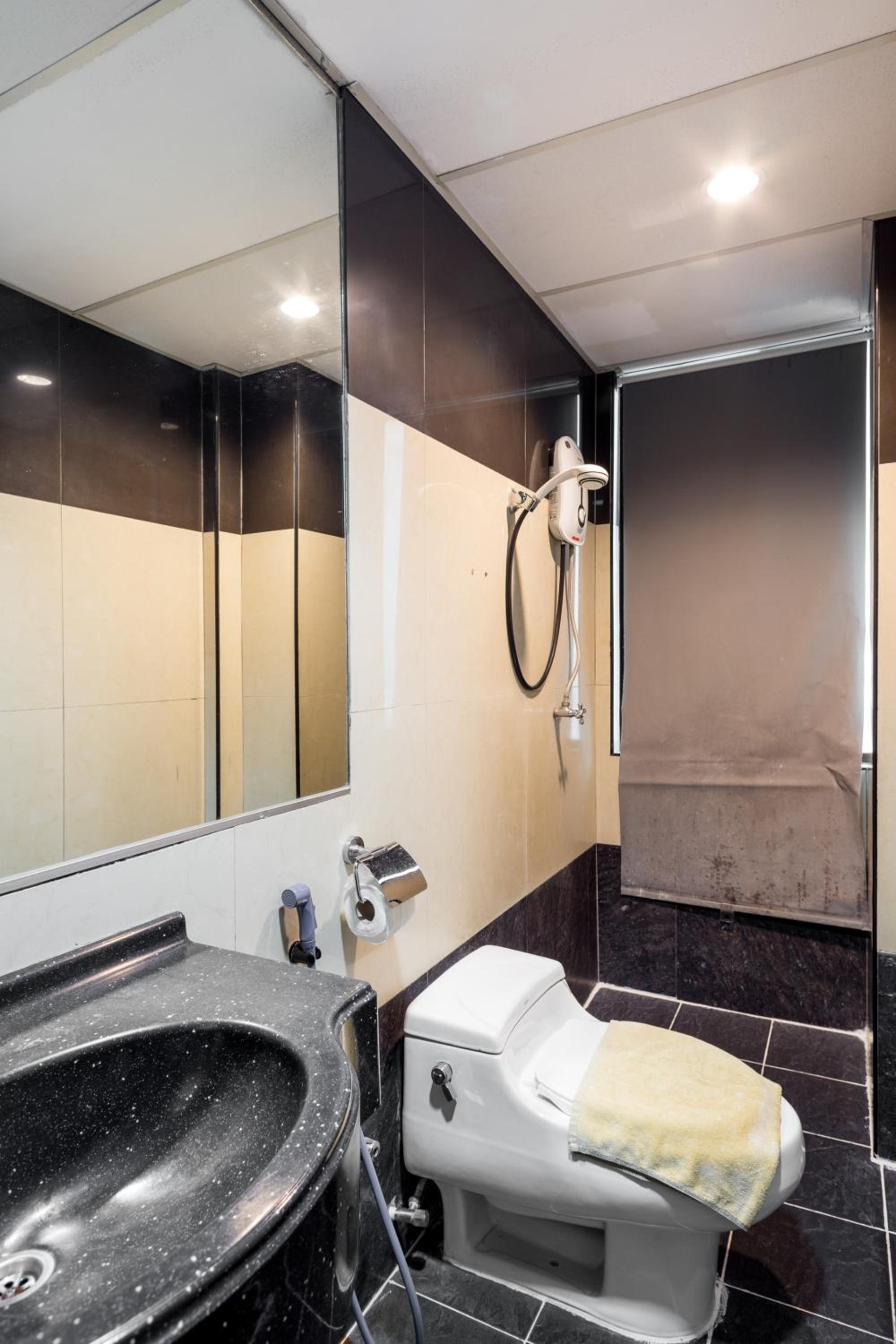 Deluxe Triple Room photo 2