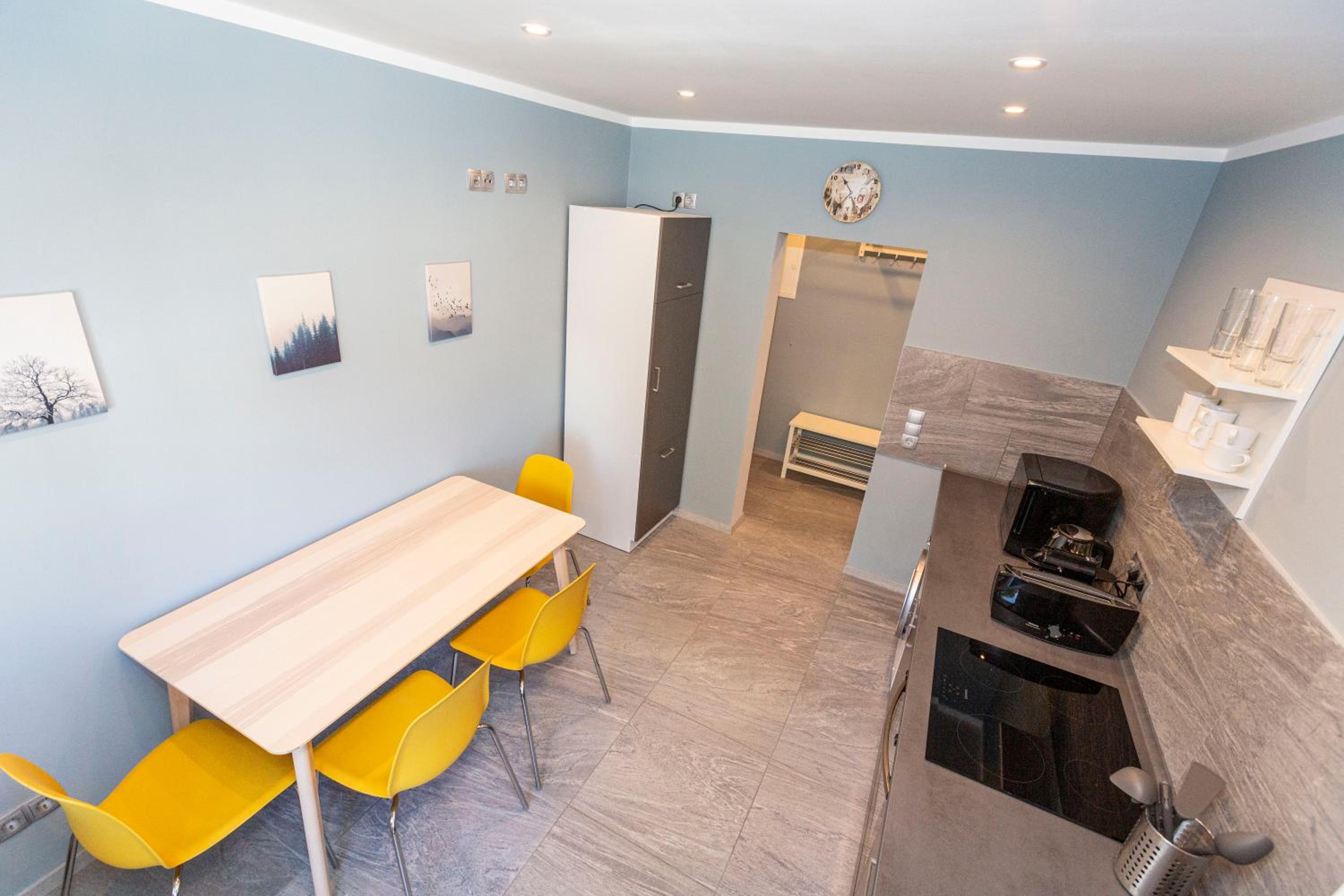 One-Bedroom Apartment - Photo 20