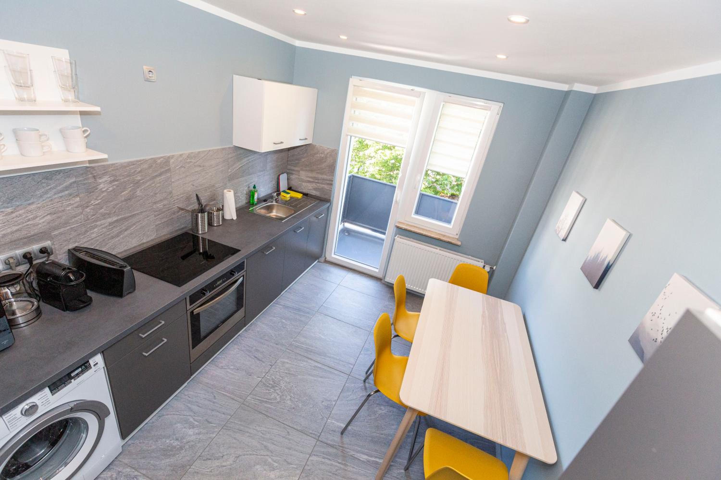One-Bedroom Apartment - Photo 17