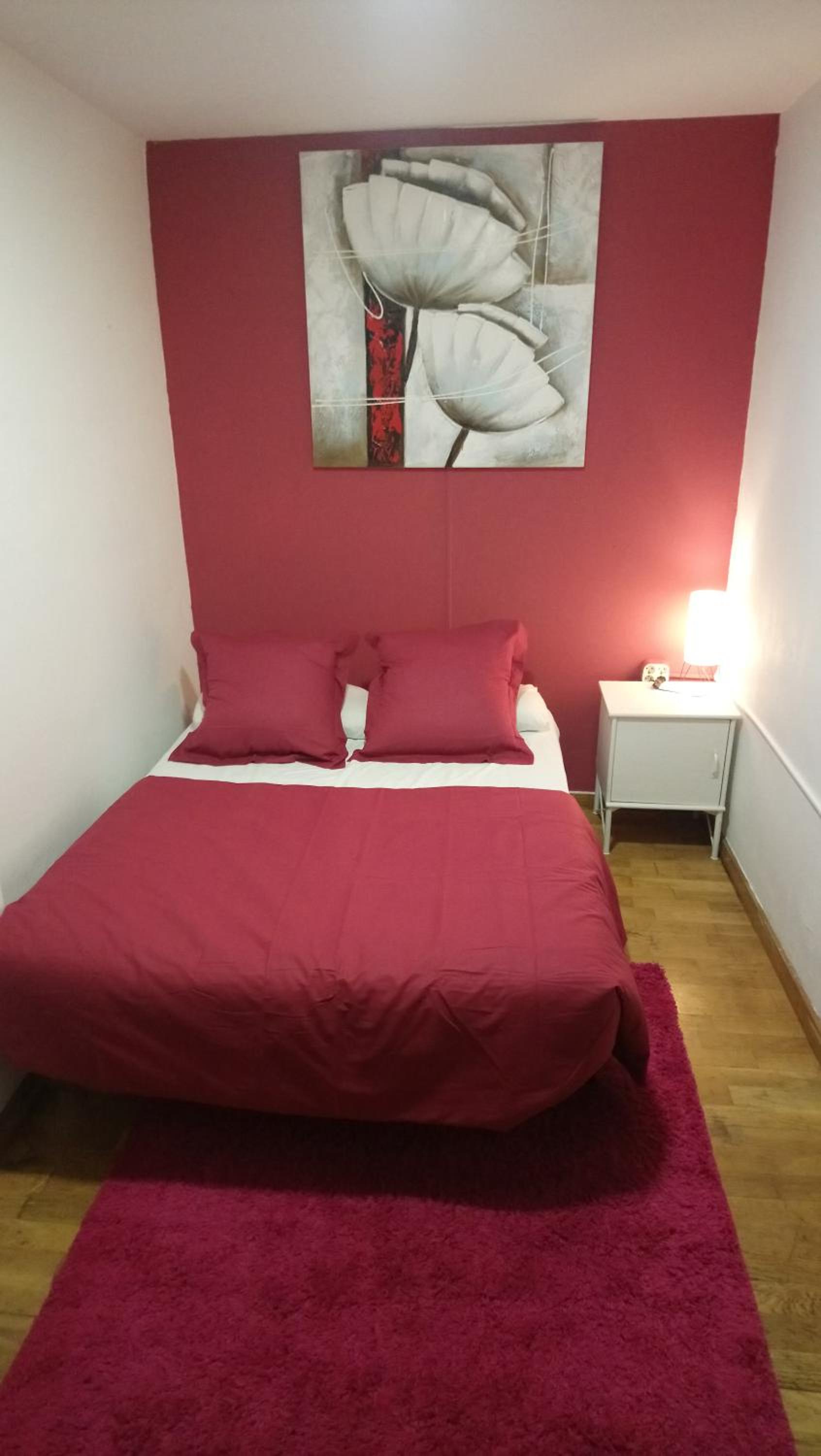 Habitación Doble Básica con Baño Compartido