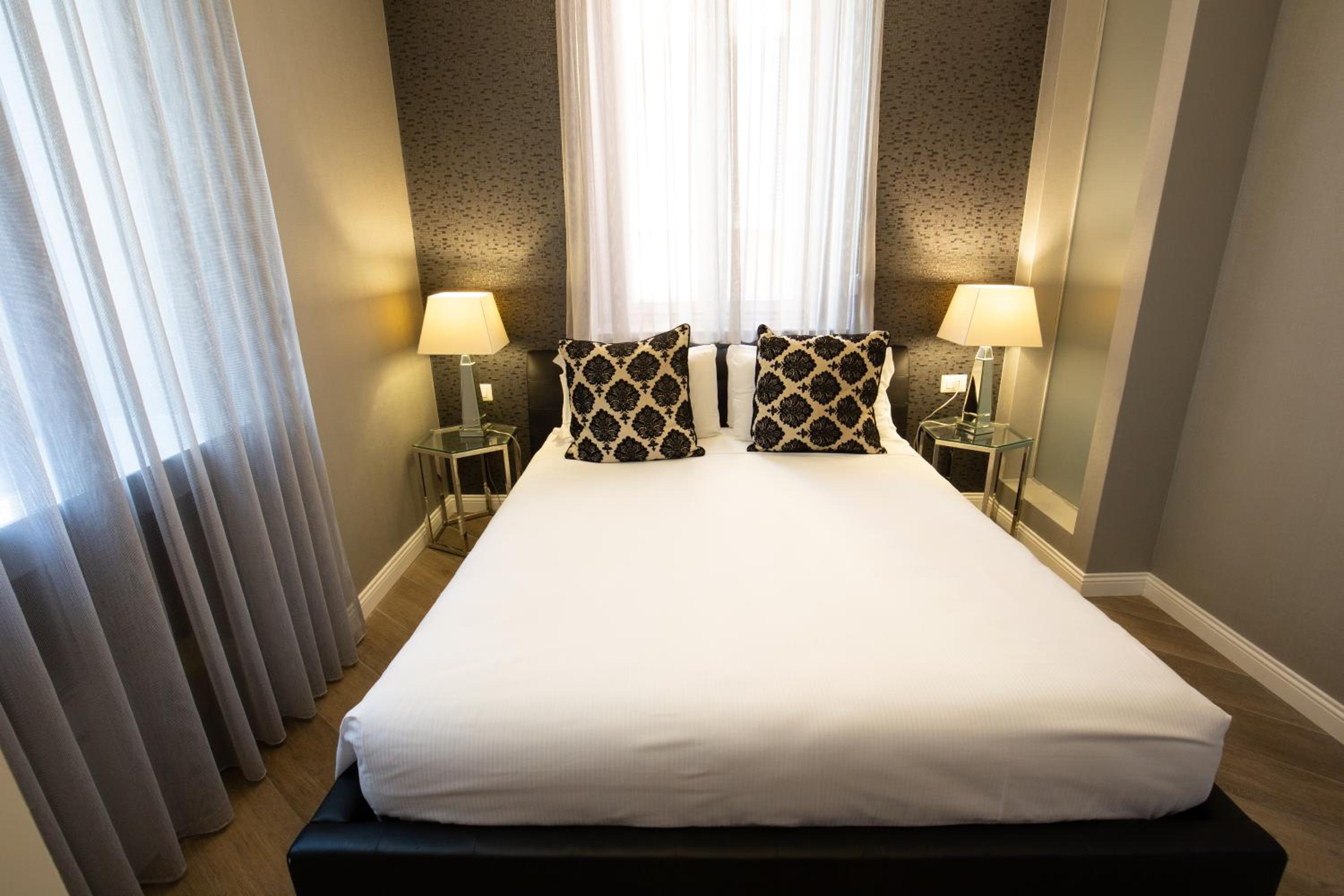 Standard Double Room-Via del Corso 32 photo 2