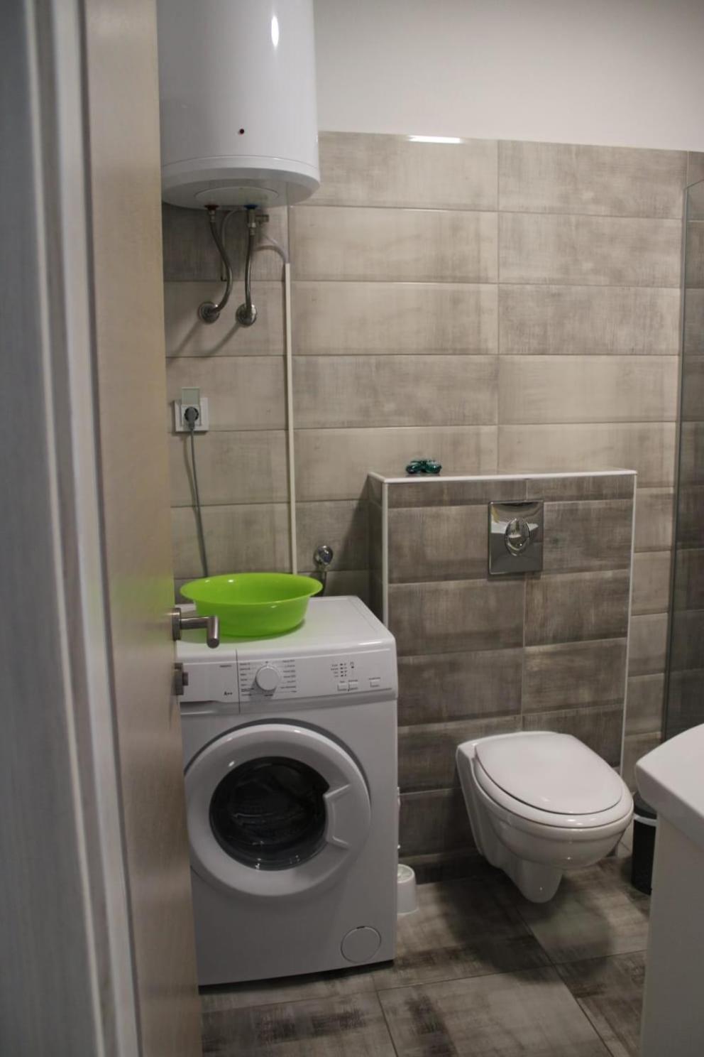 Apartment - Ground Floor photo 3