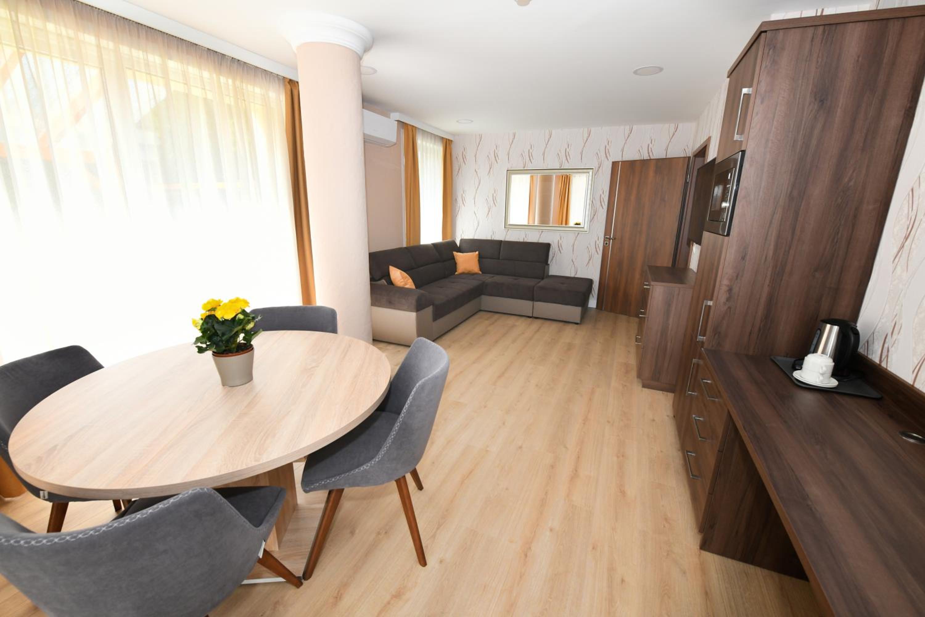 Superior Suite photo 2
