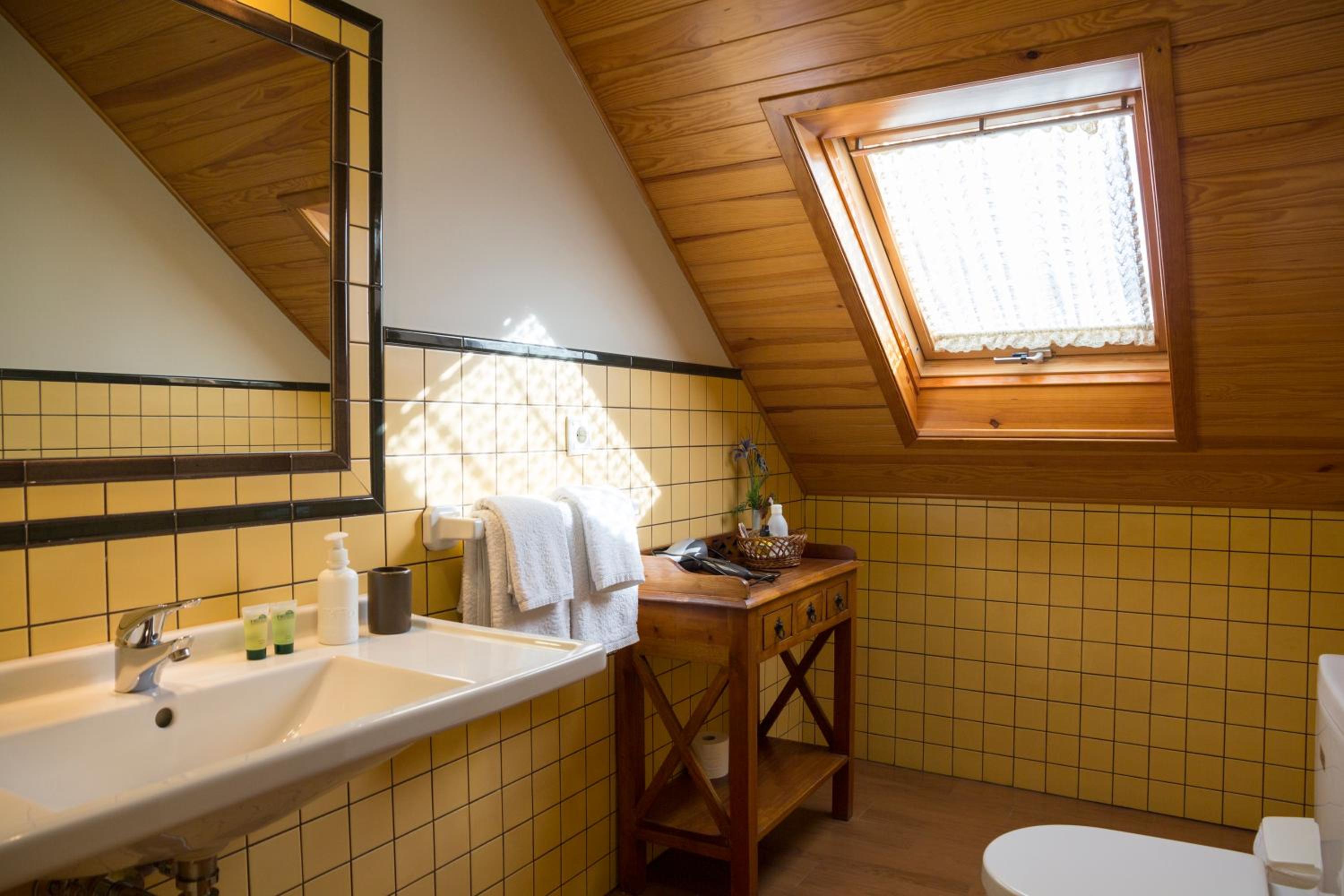 Double Room with Private Bathroom photo 3