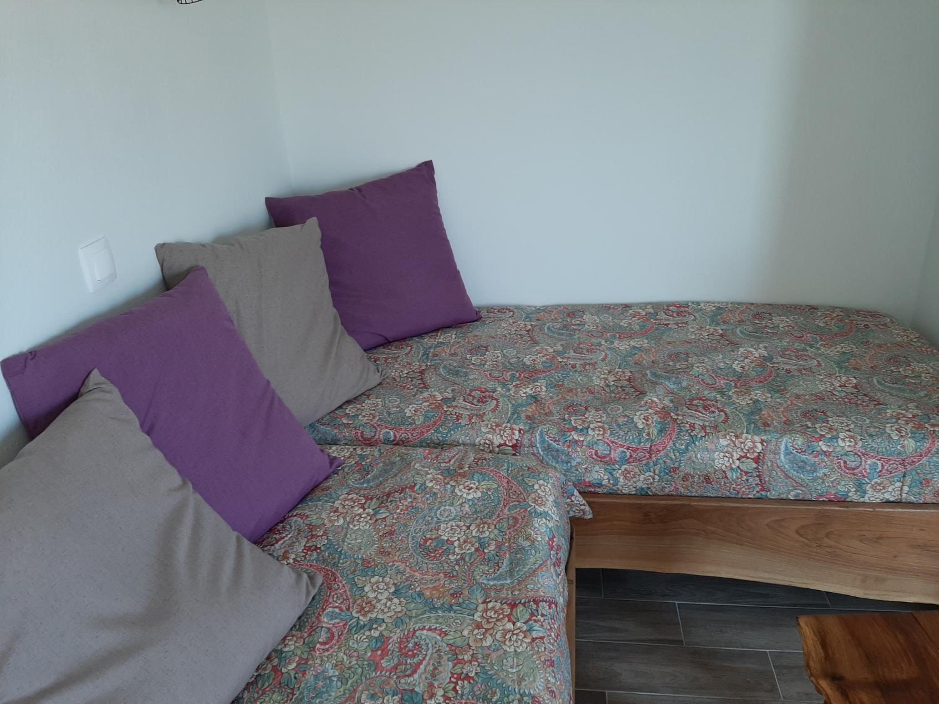Two-Bedroom Apartment - Photo 9