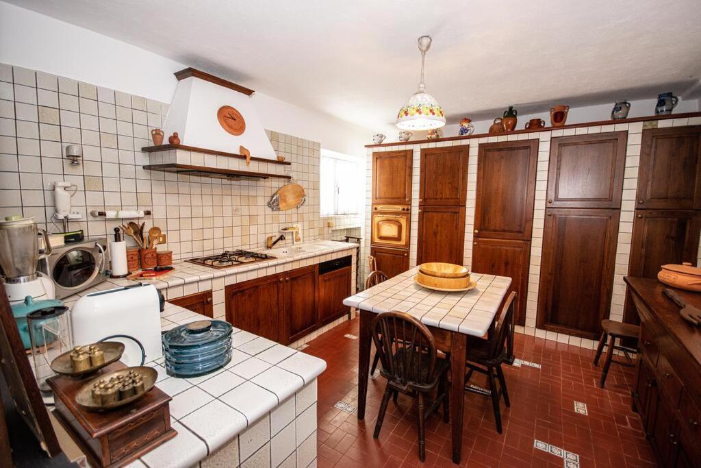 Four-Bedroom Apartment with Garden View photo 2