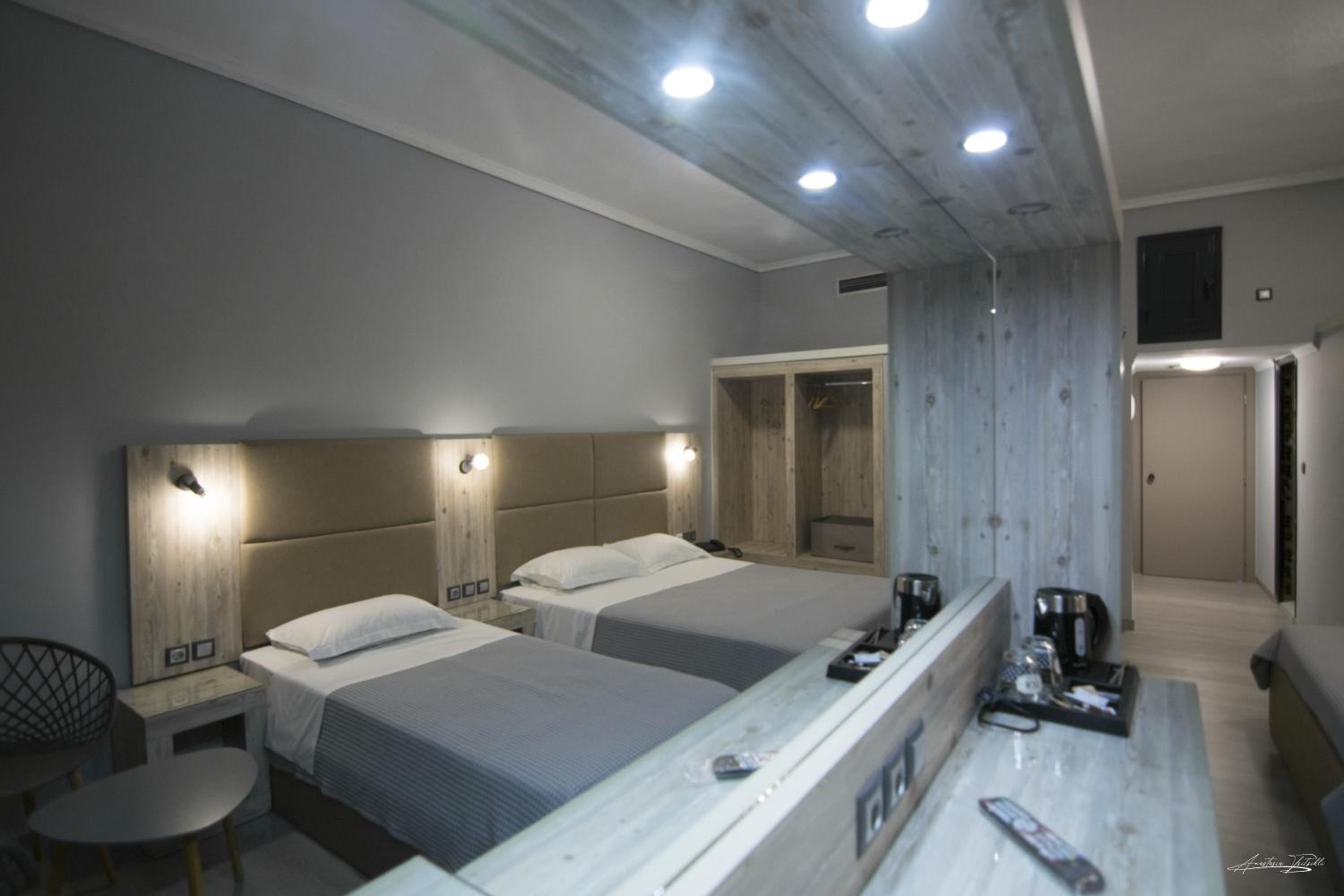 Superior Triple Room - Photo 4