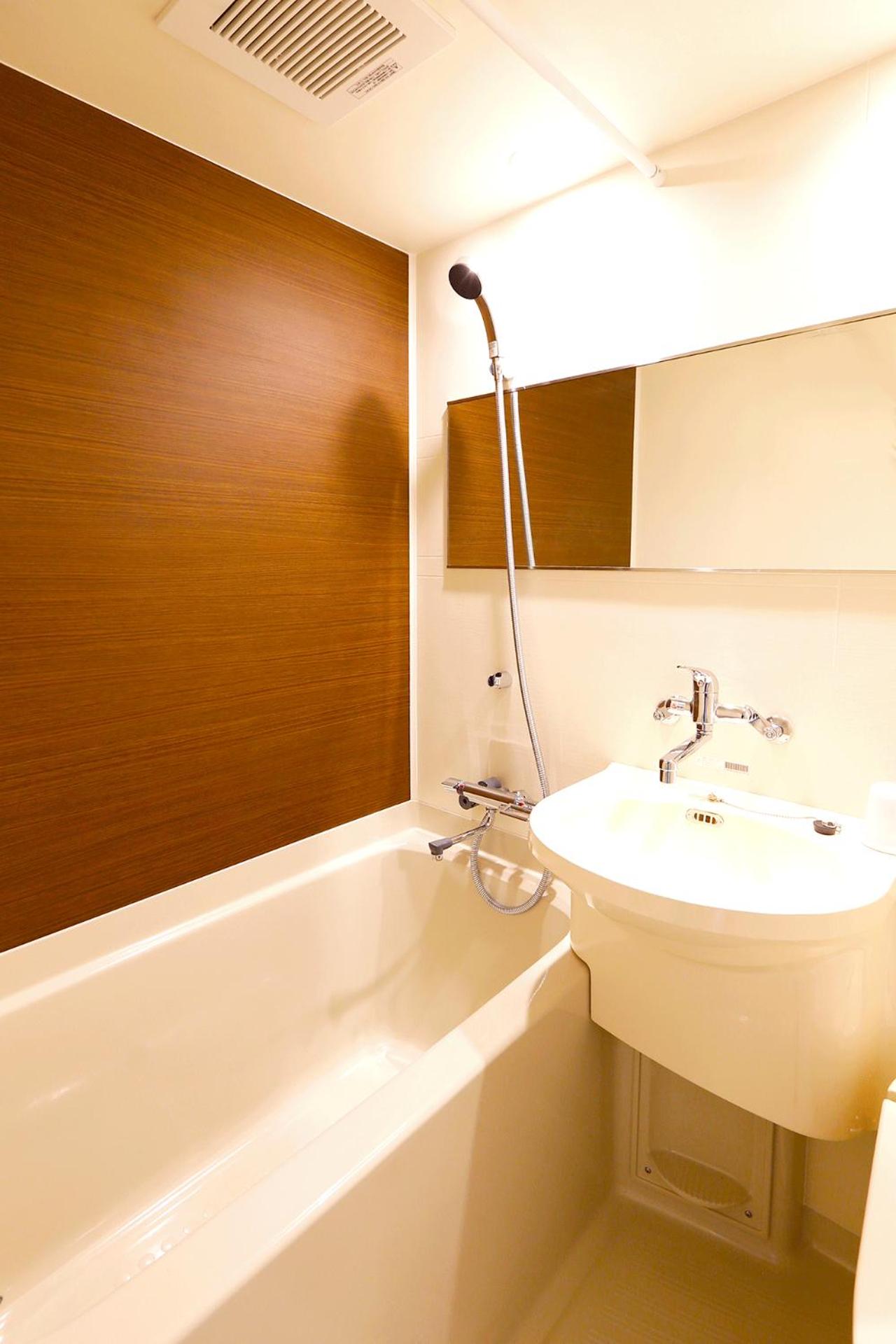 Standard Twin Room - Photo 3