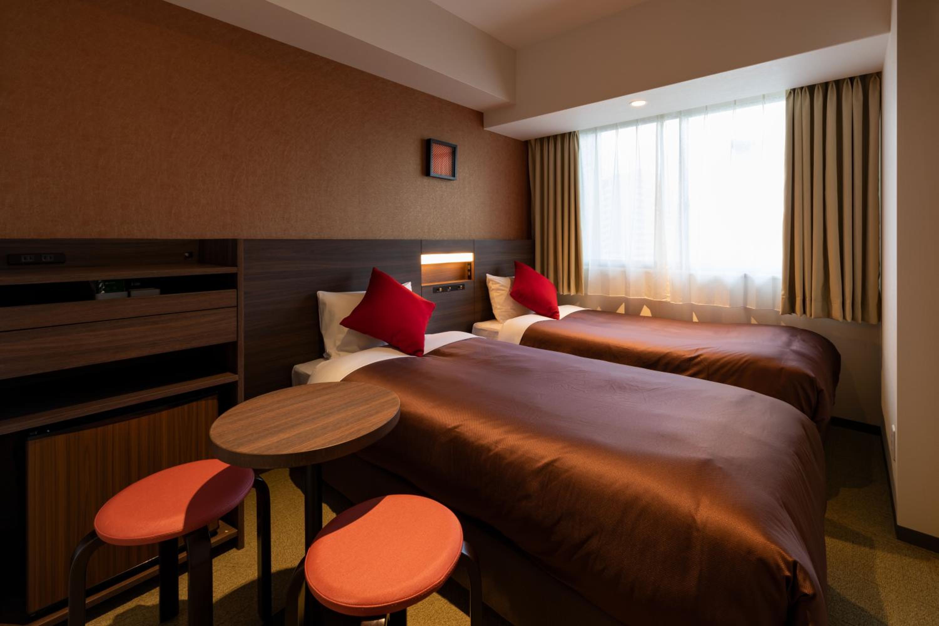 Standard Twin Room - Photo 5