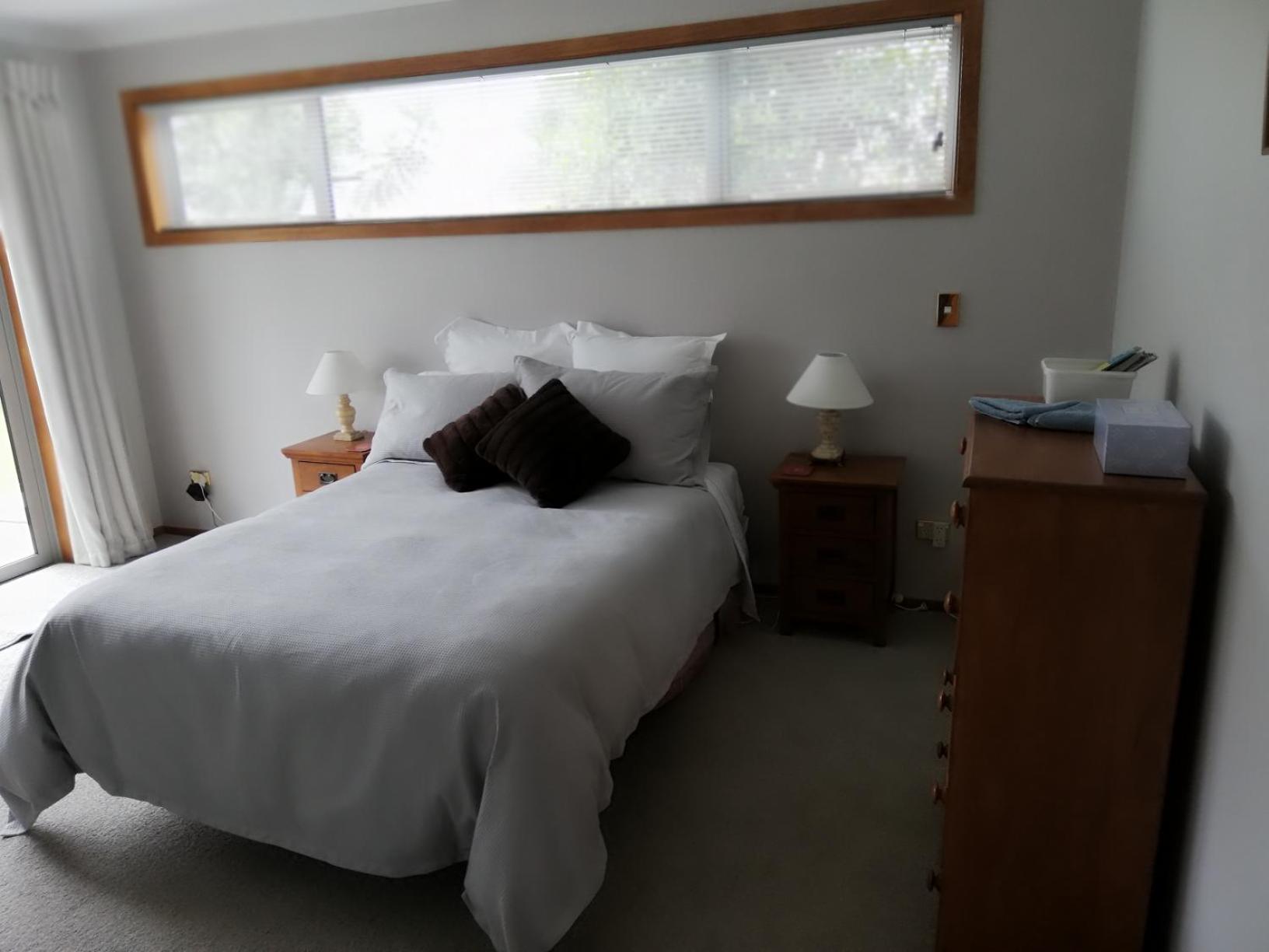 Budget Double Room - Photo 1