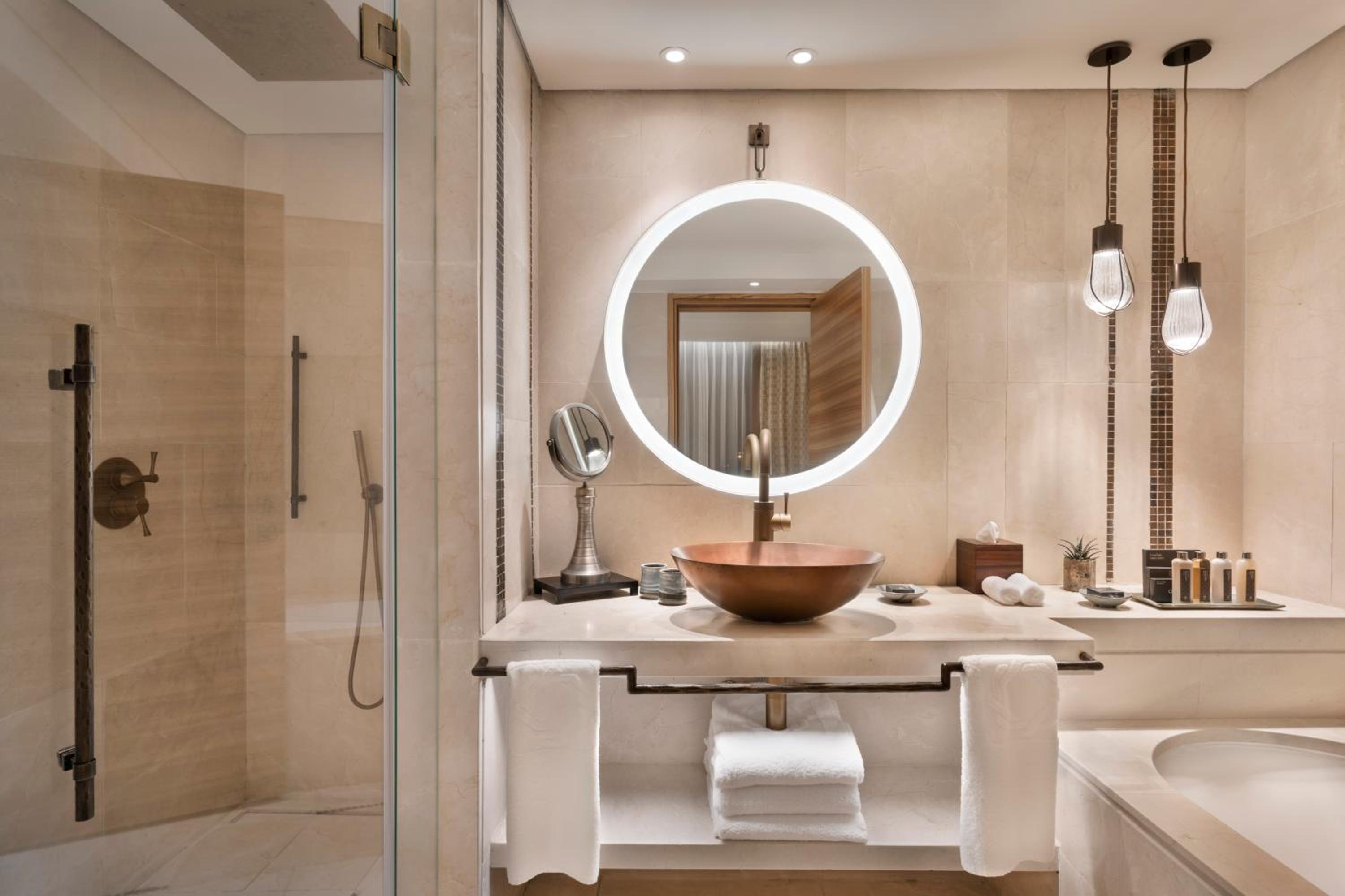 Orient Royal City View Suite