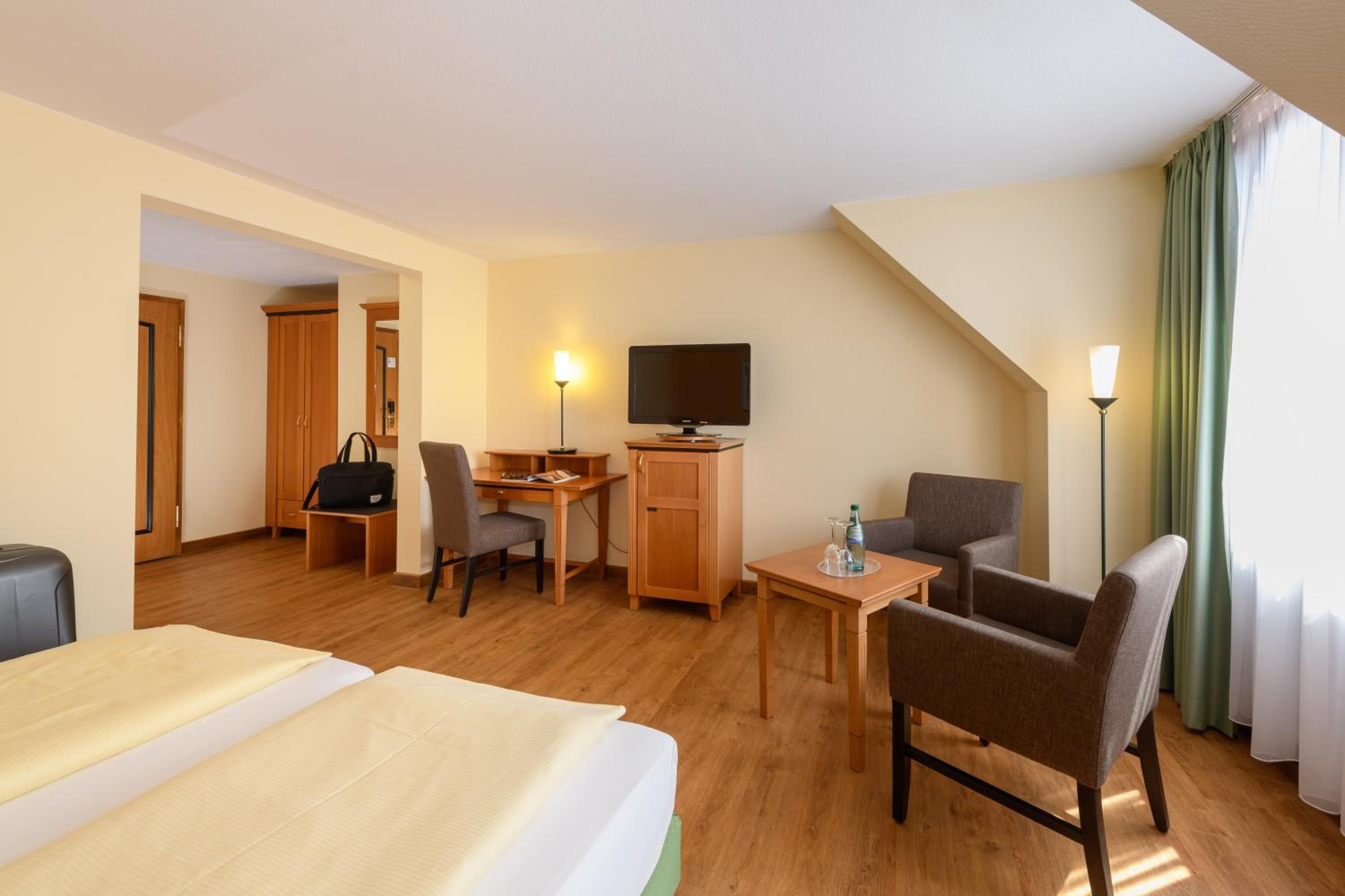 Superior Double Room - Photo 3