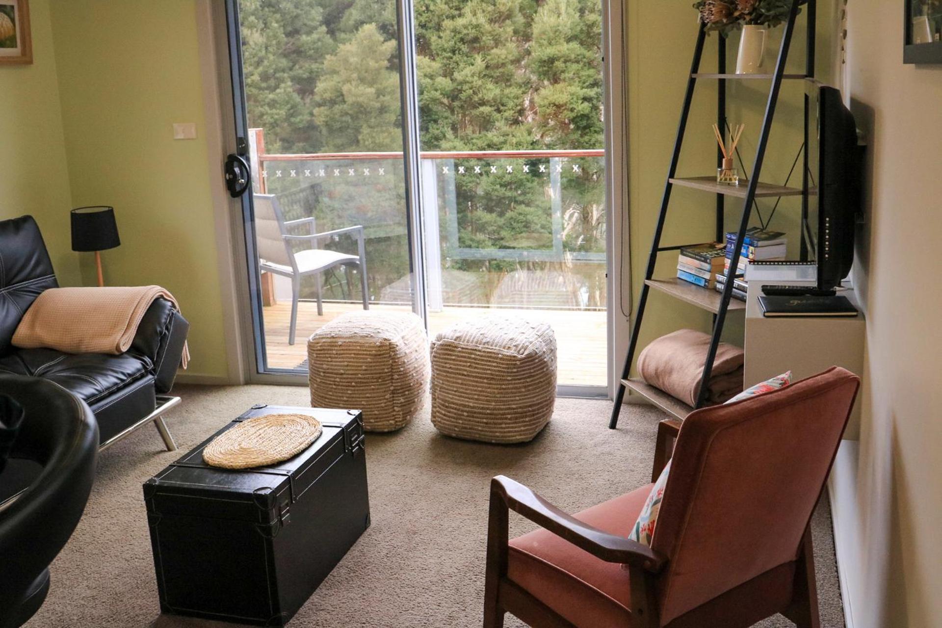 One-Bedroom Apartment photo 3