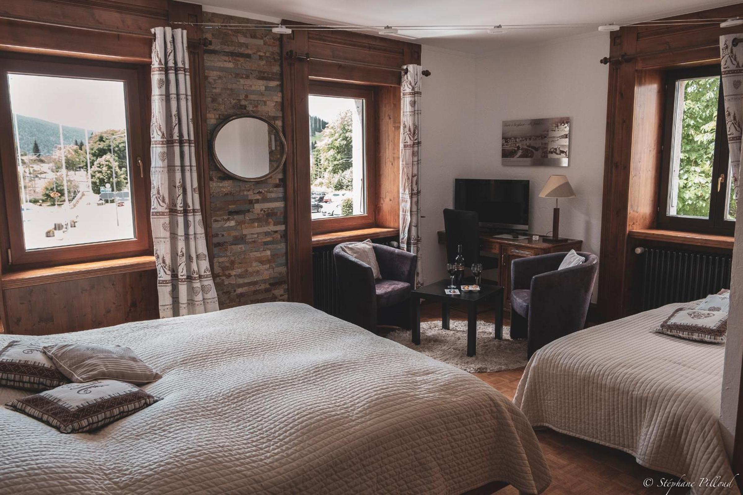 Classic Triple Room photo 2