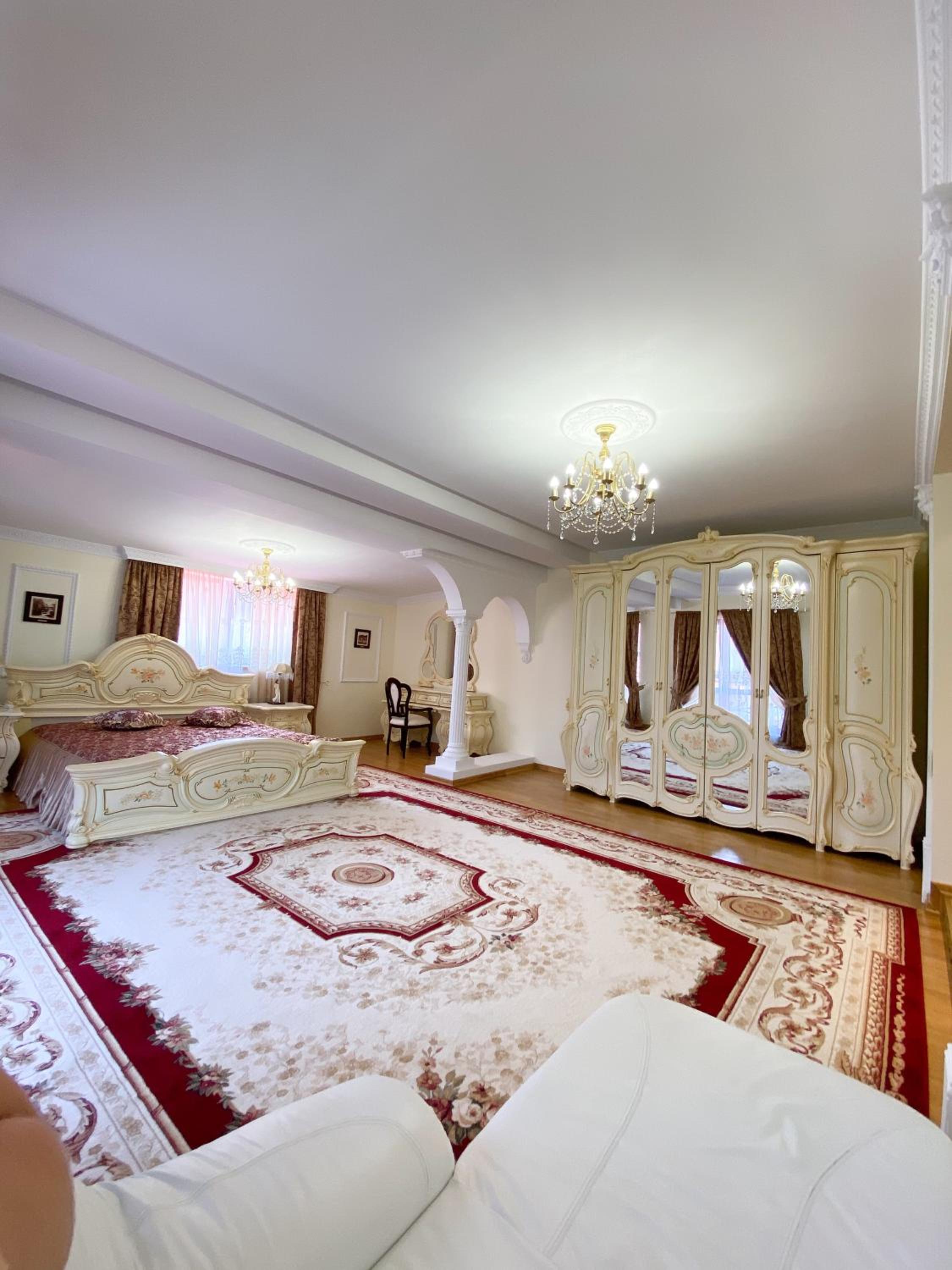 Superior Suite photo 1