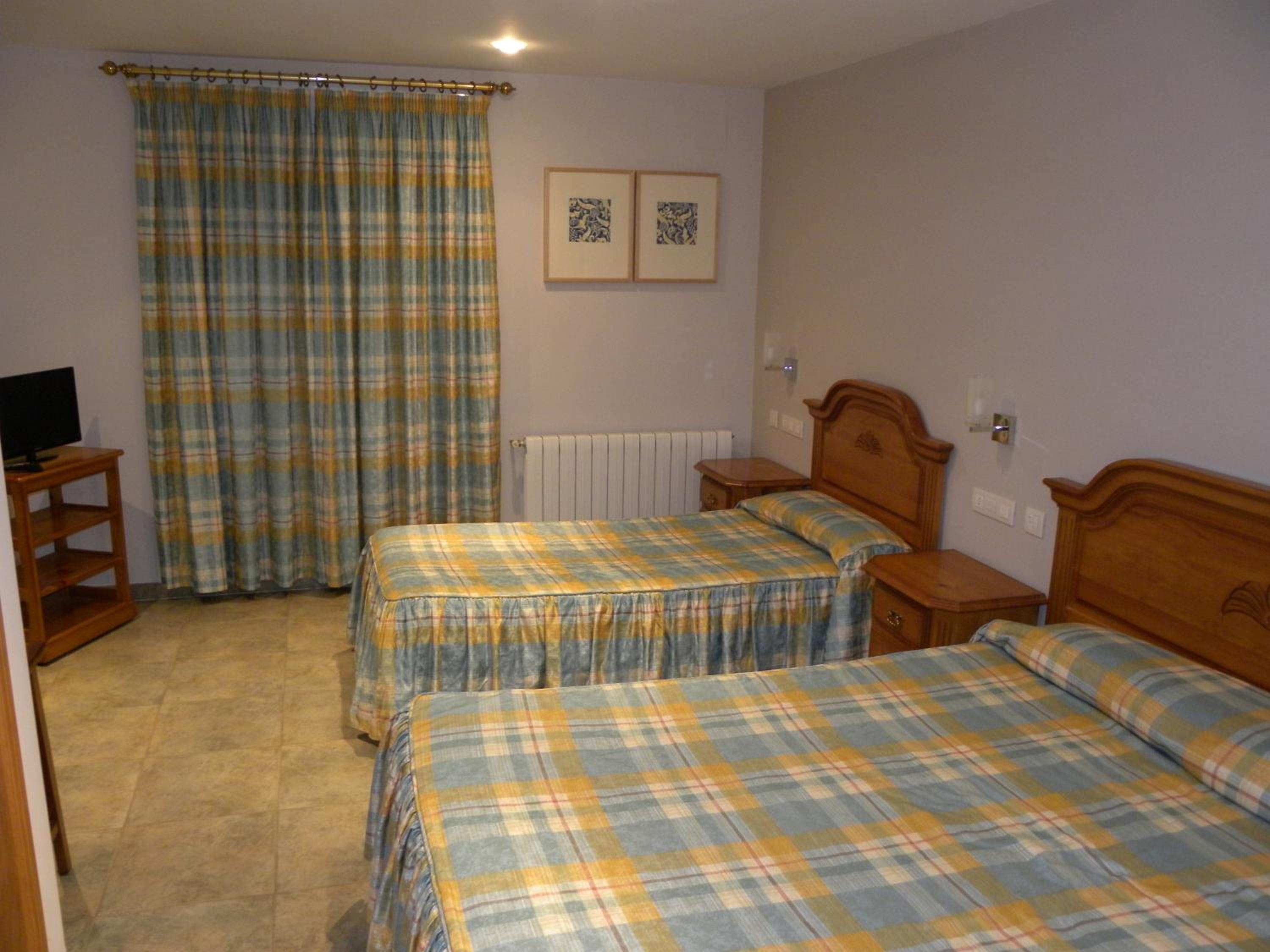 Triple Room - Photo 6