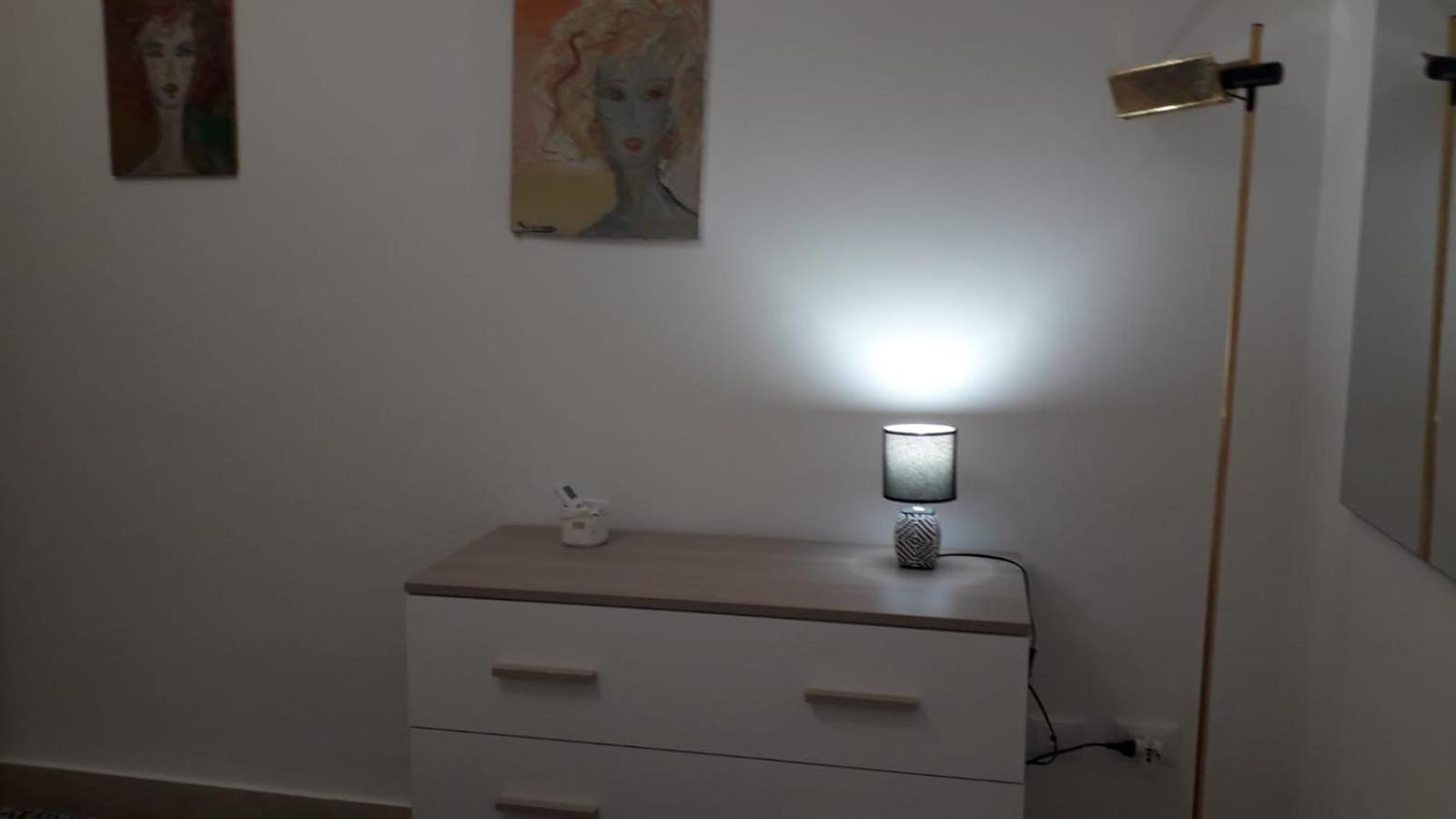 Two-Bedroom House - Photo 20