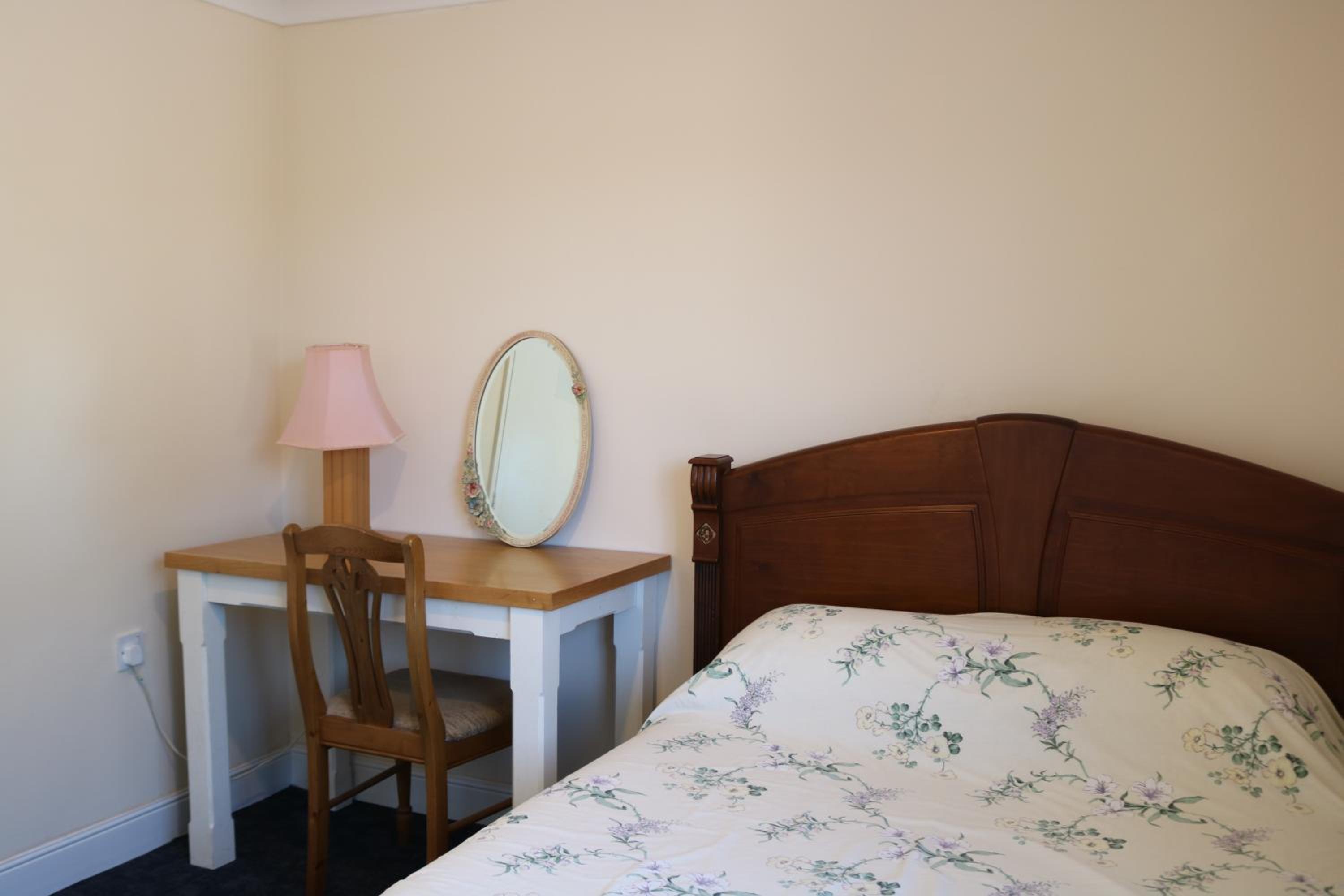 Double Room with Private Bathroom photo 3