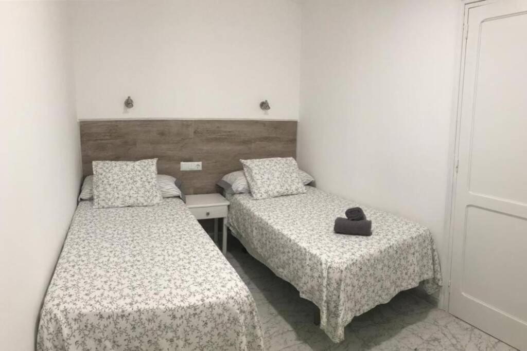 Apartamento con vista a la piscina