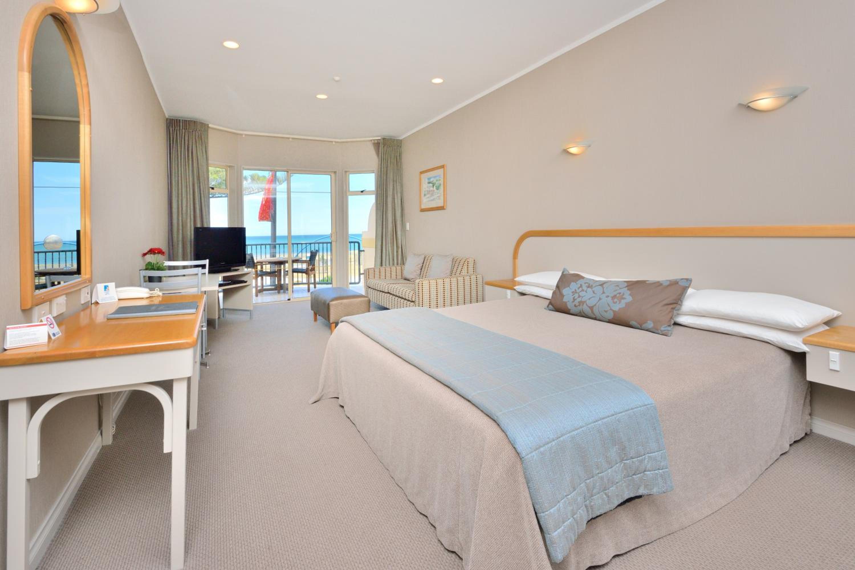 Studio with Sea View - Photo 1