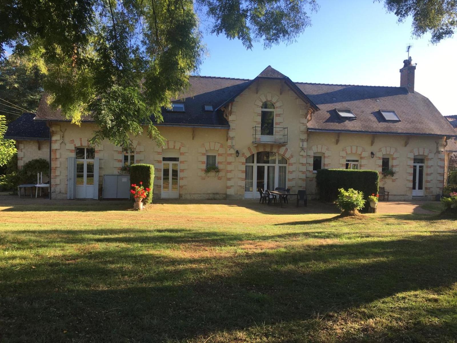 Three-Bedroom House photo 1