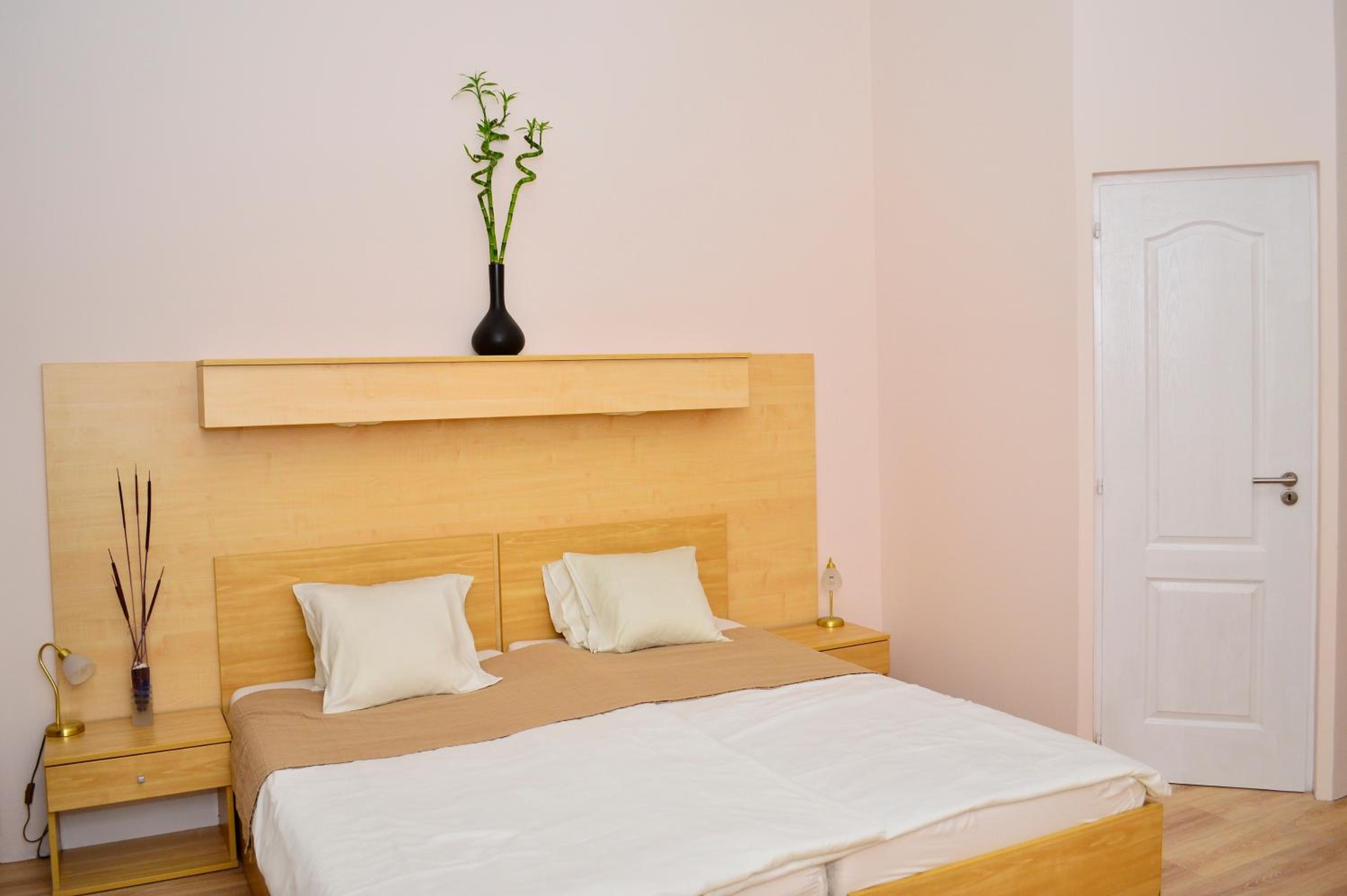 Double or Twin Room - Photo 2
