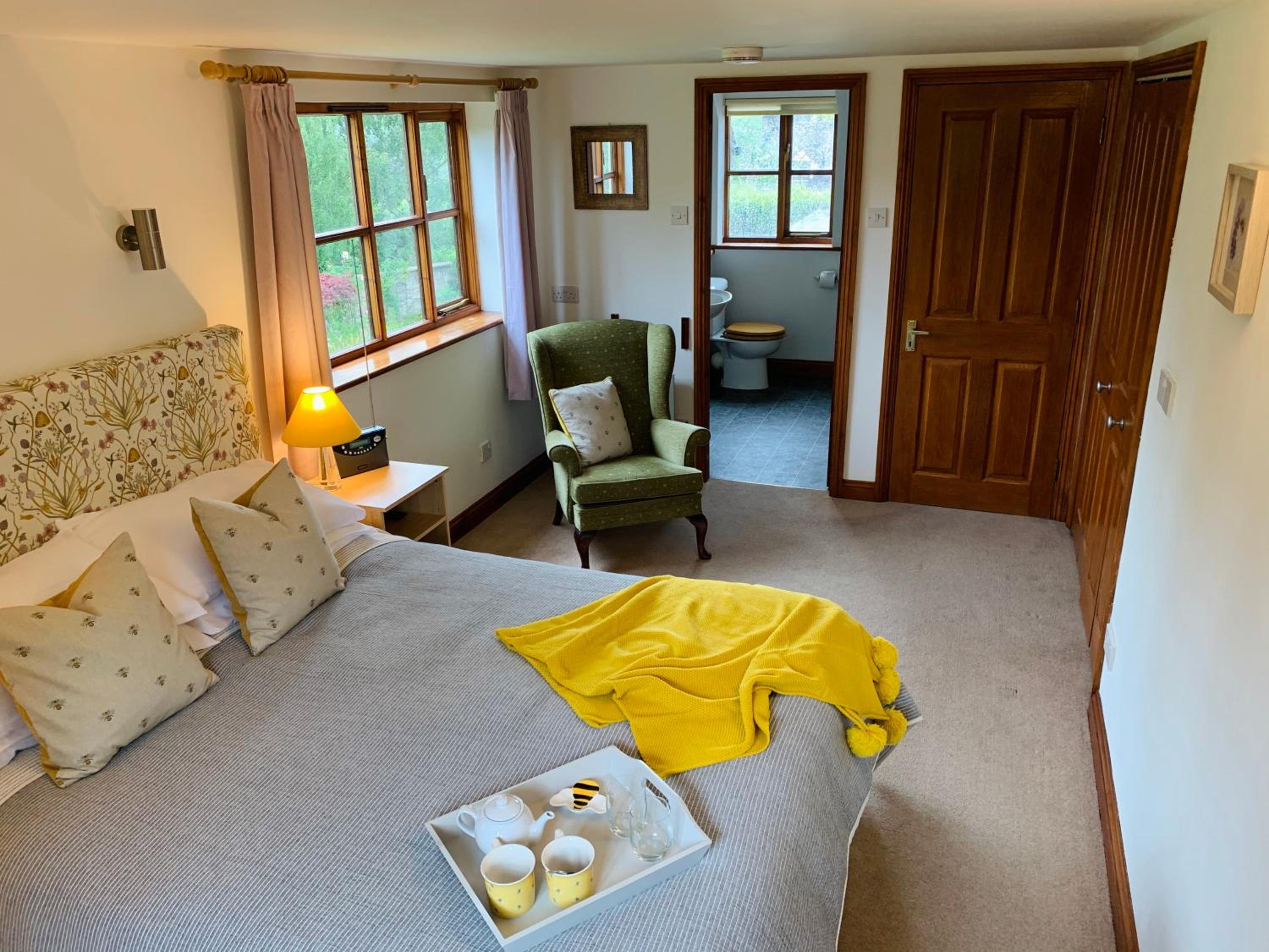 Deluxe King Room photo 3