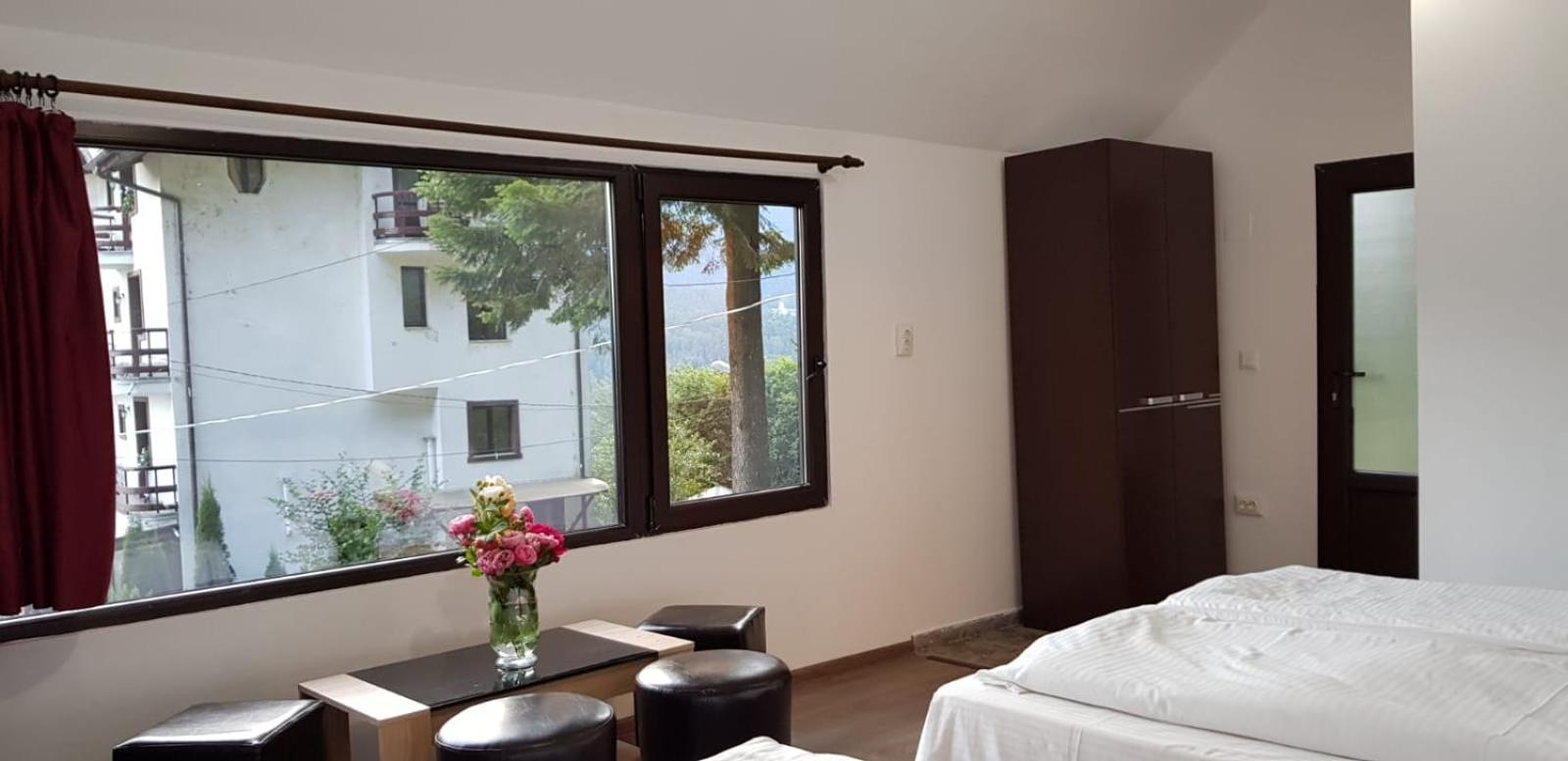 One-Bedroom Chalet