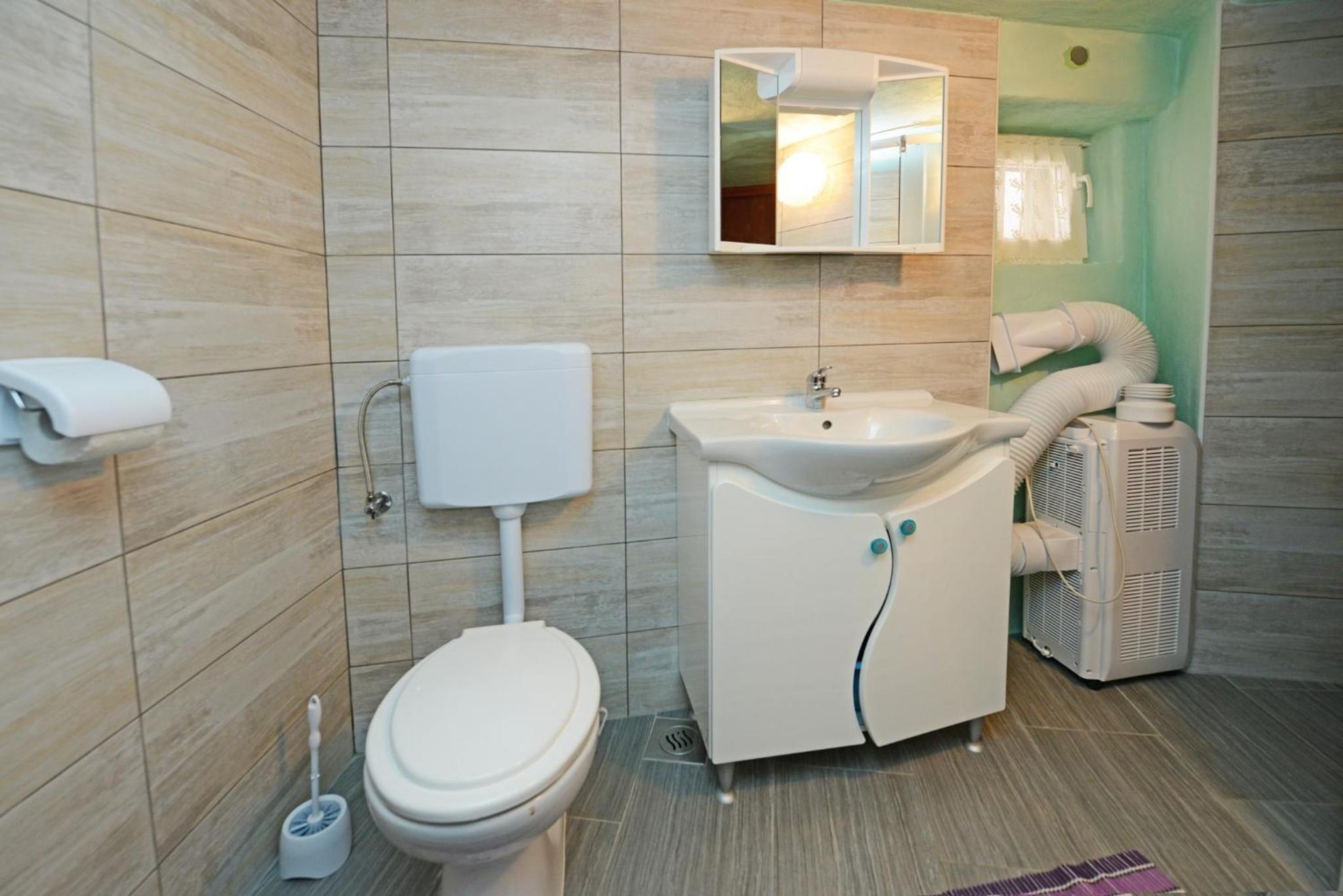 Apartment - Ground Floor photo 2