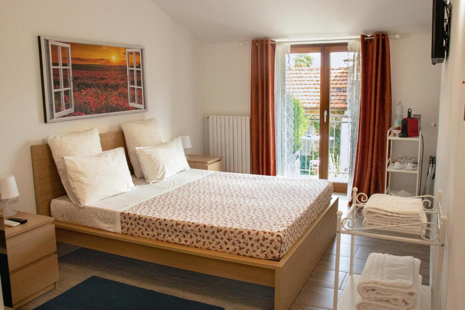 Double Room With Balcony photo 1
