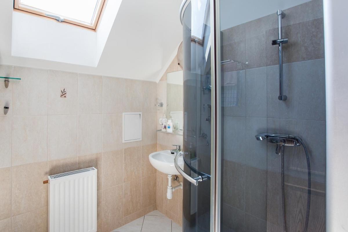 Family Suite - Photo 3