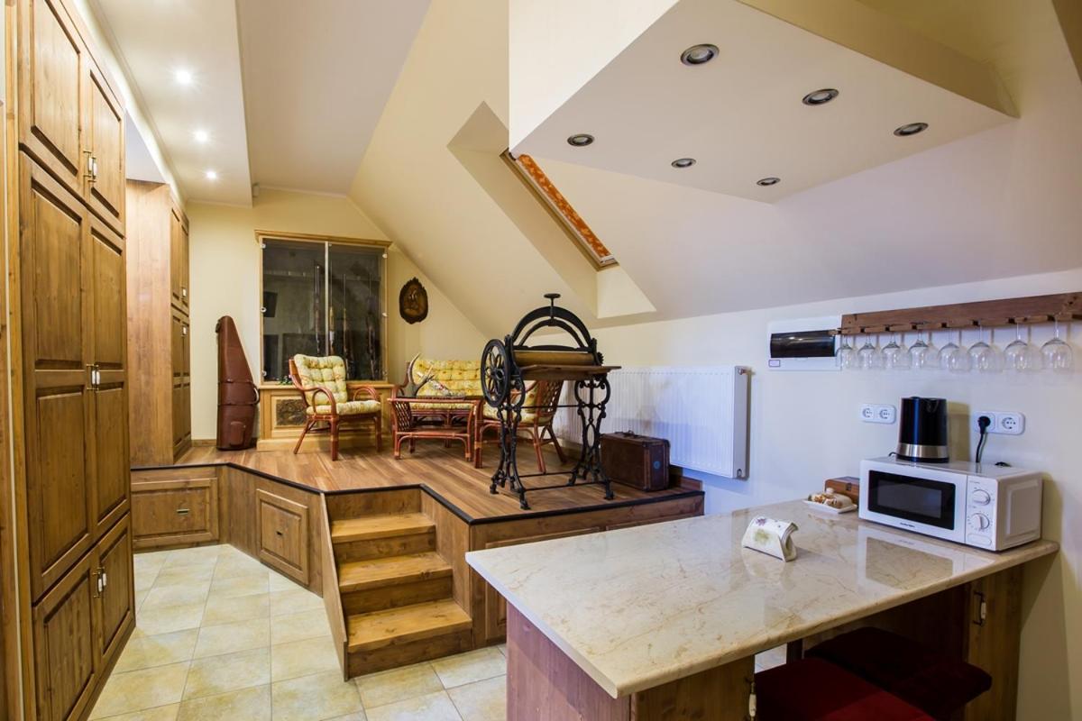 Family Suite - Photo 5