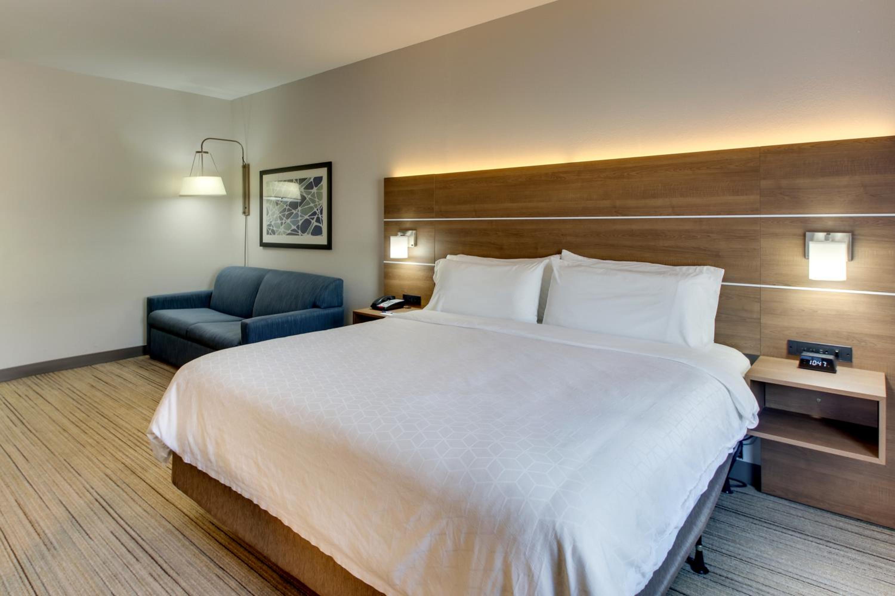 King Suite with Communication Mobility Accessible Tub - Photo 1