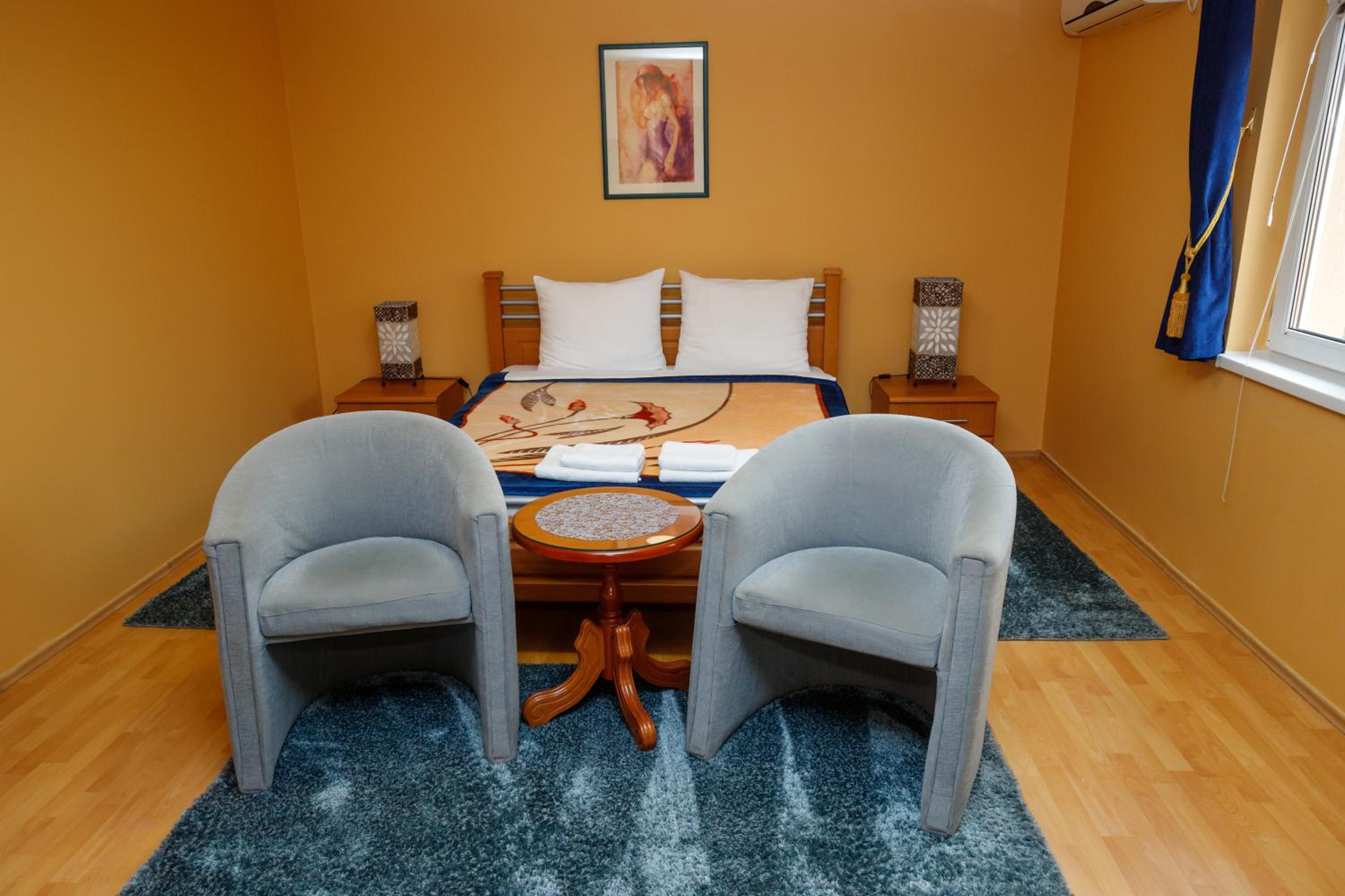Double or Twin Room with Private Bathroom