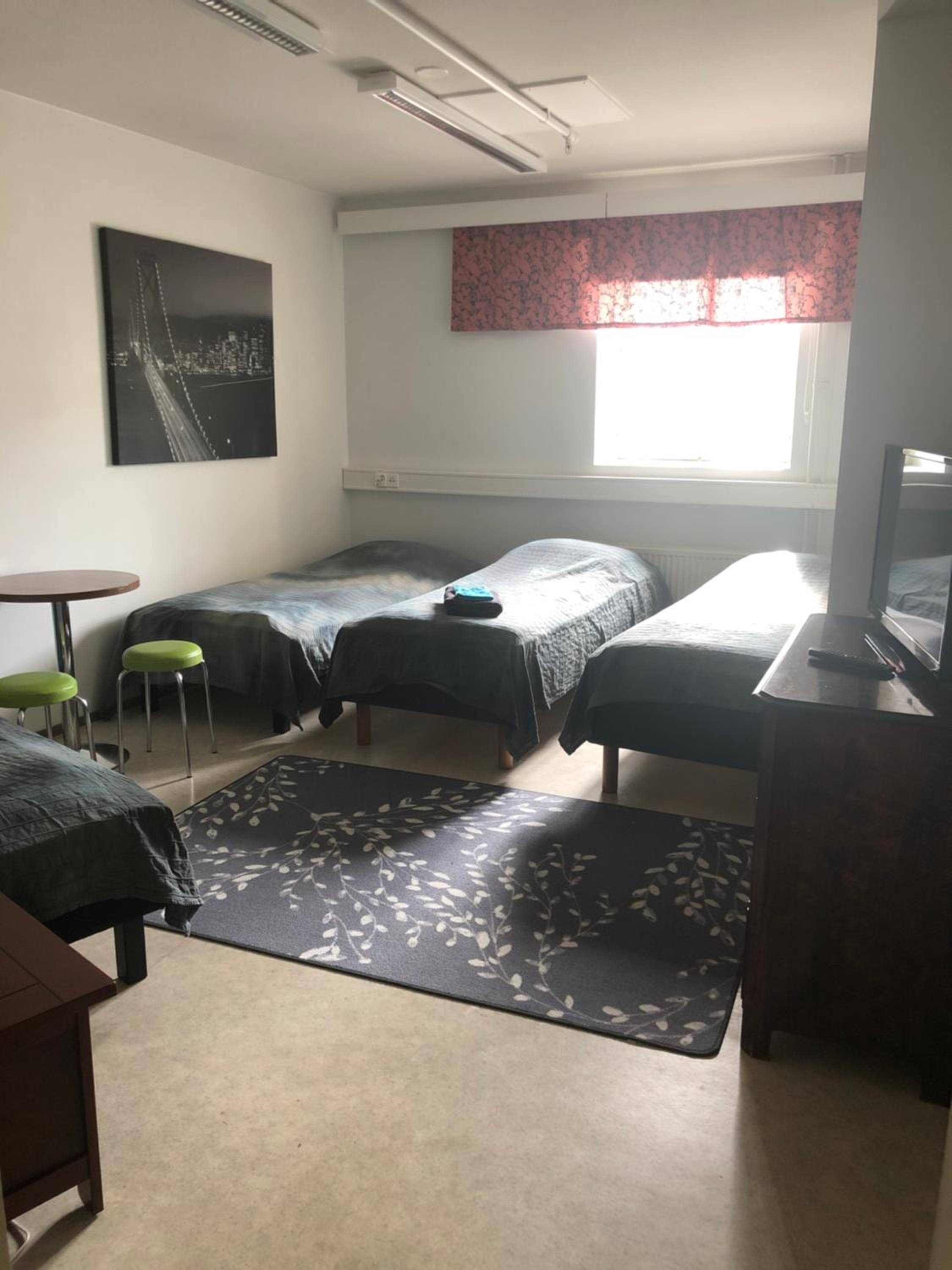 Quadruple Room with Private Bathroom photo 1