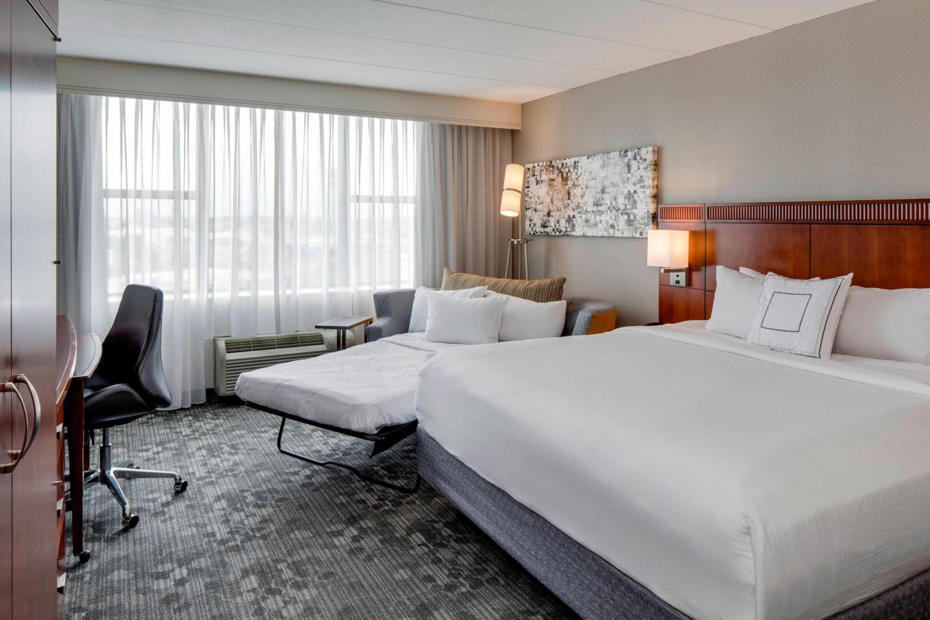 King Room with Sofa Bed