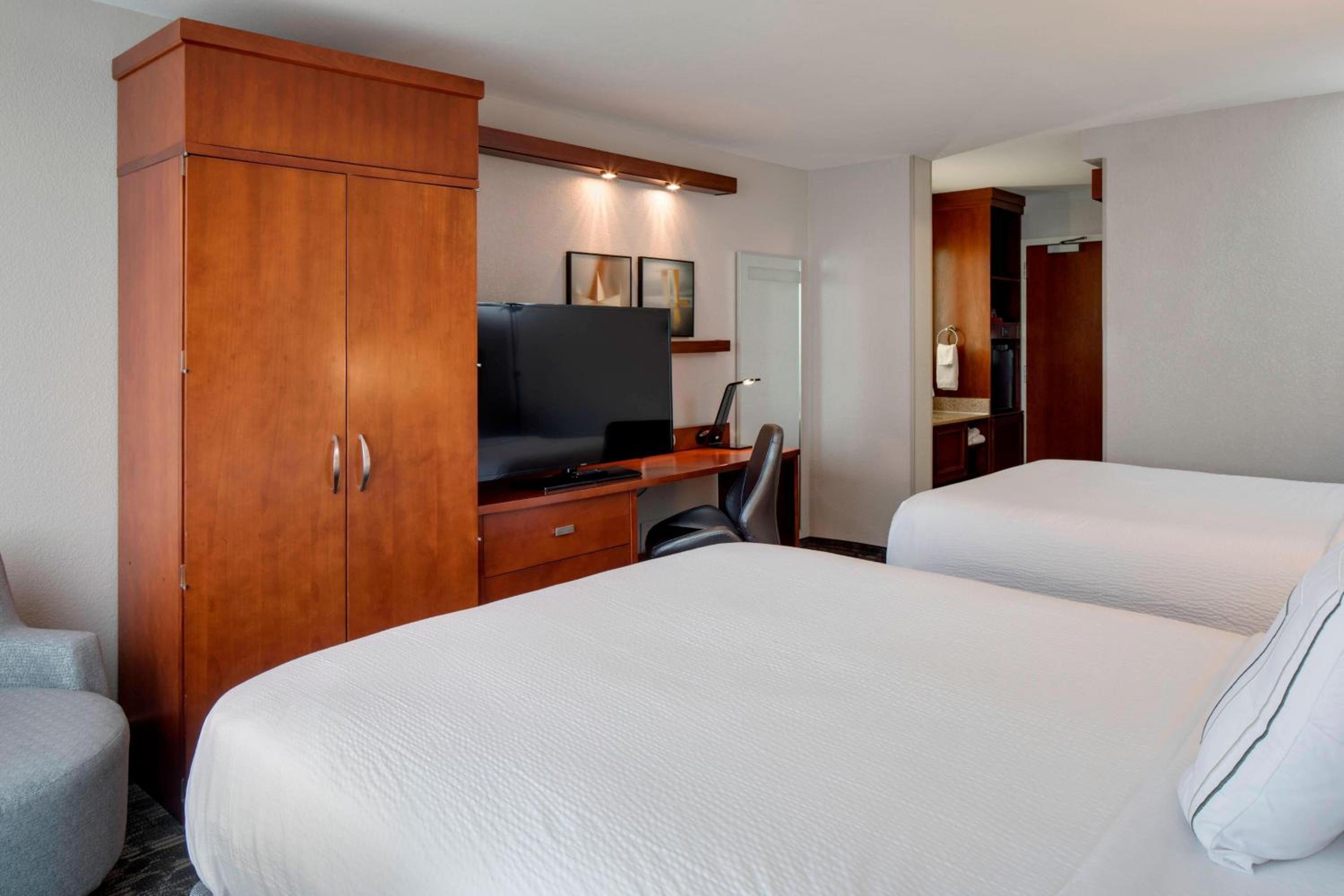 Queen Room with Two Queen Beds