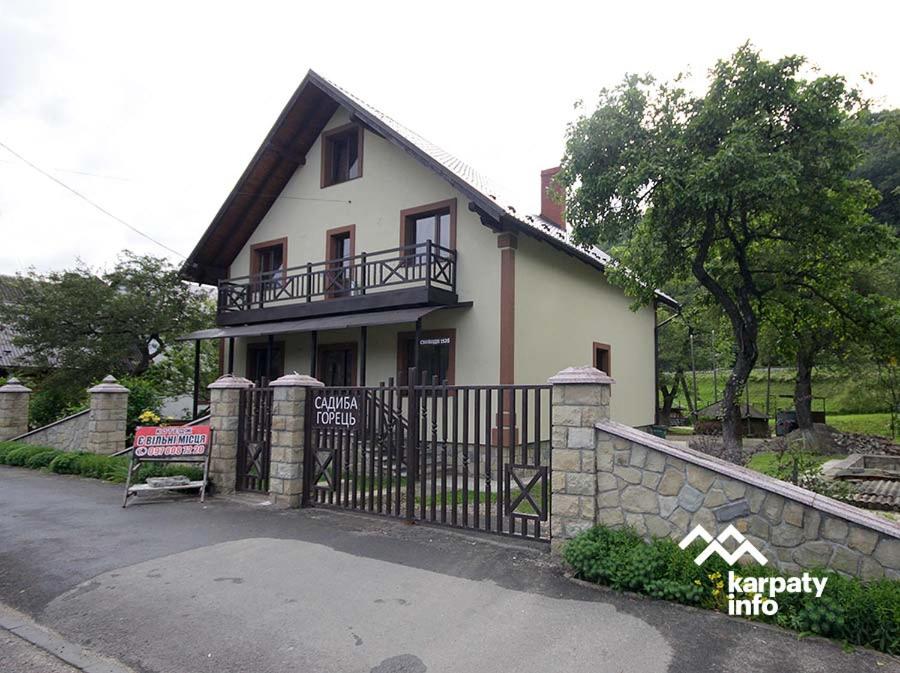Villa photo 2