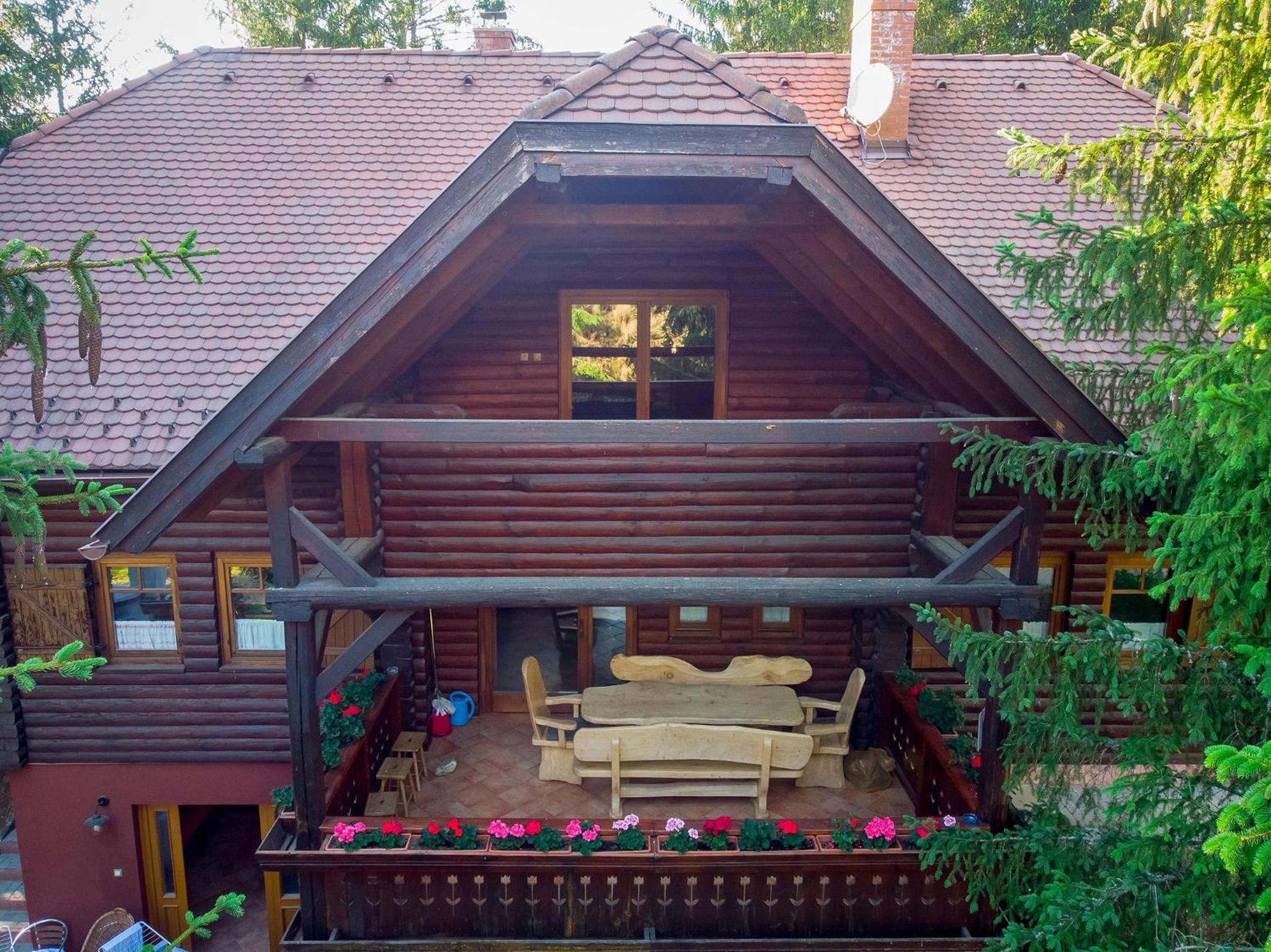 Seven-Bedroom Holiday Home photo 1