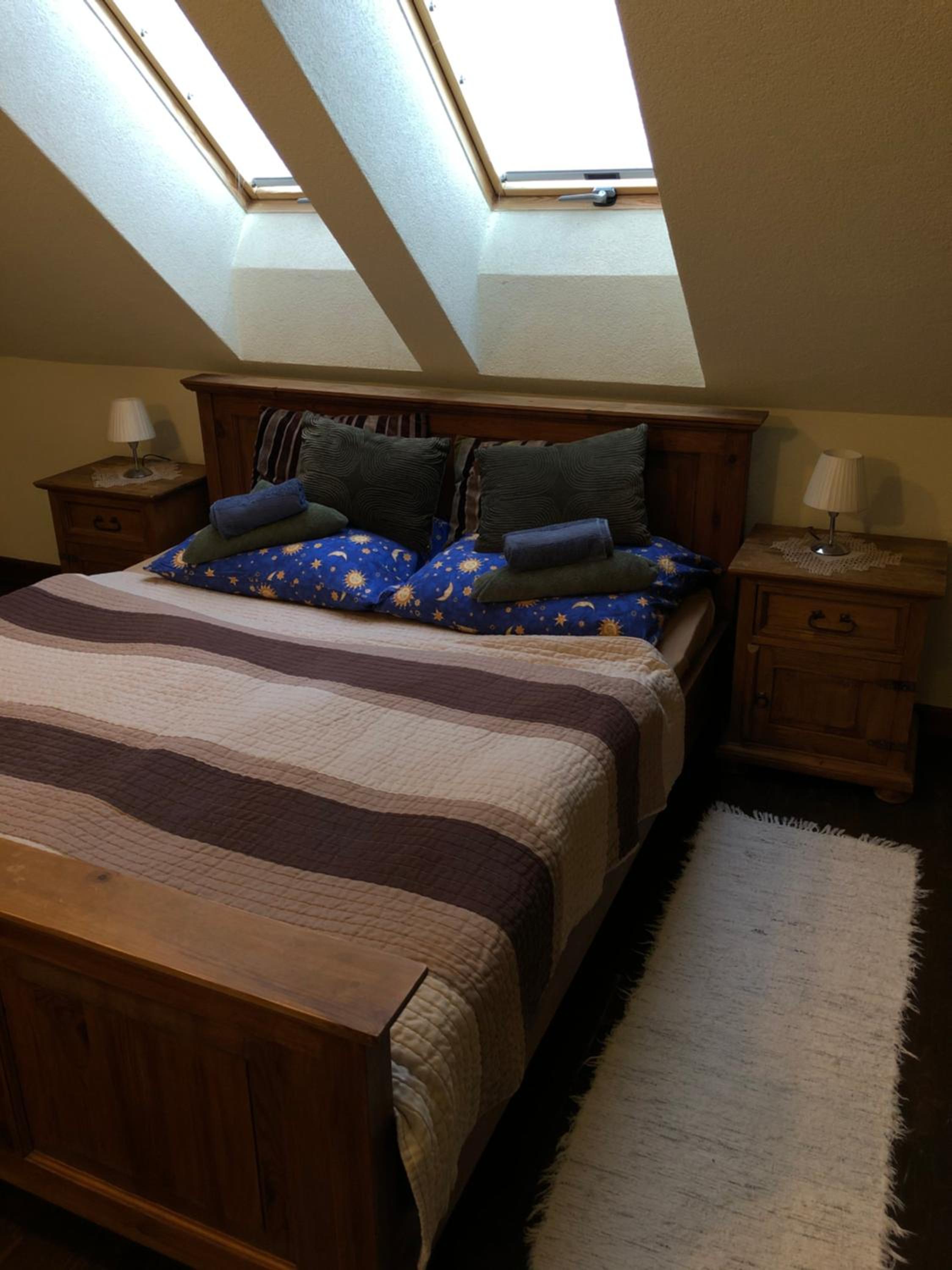 Double Room with Private Bathroom - Photo 3