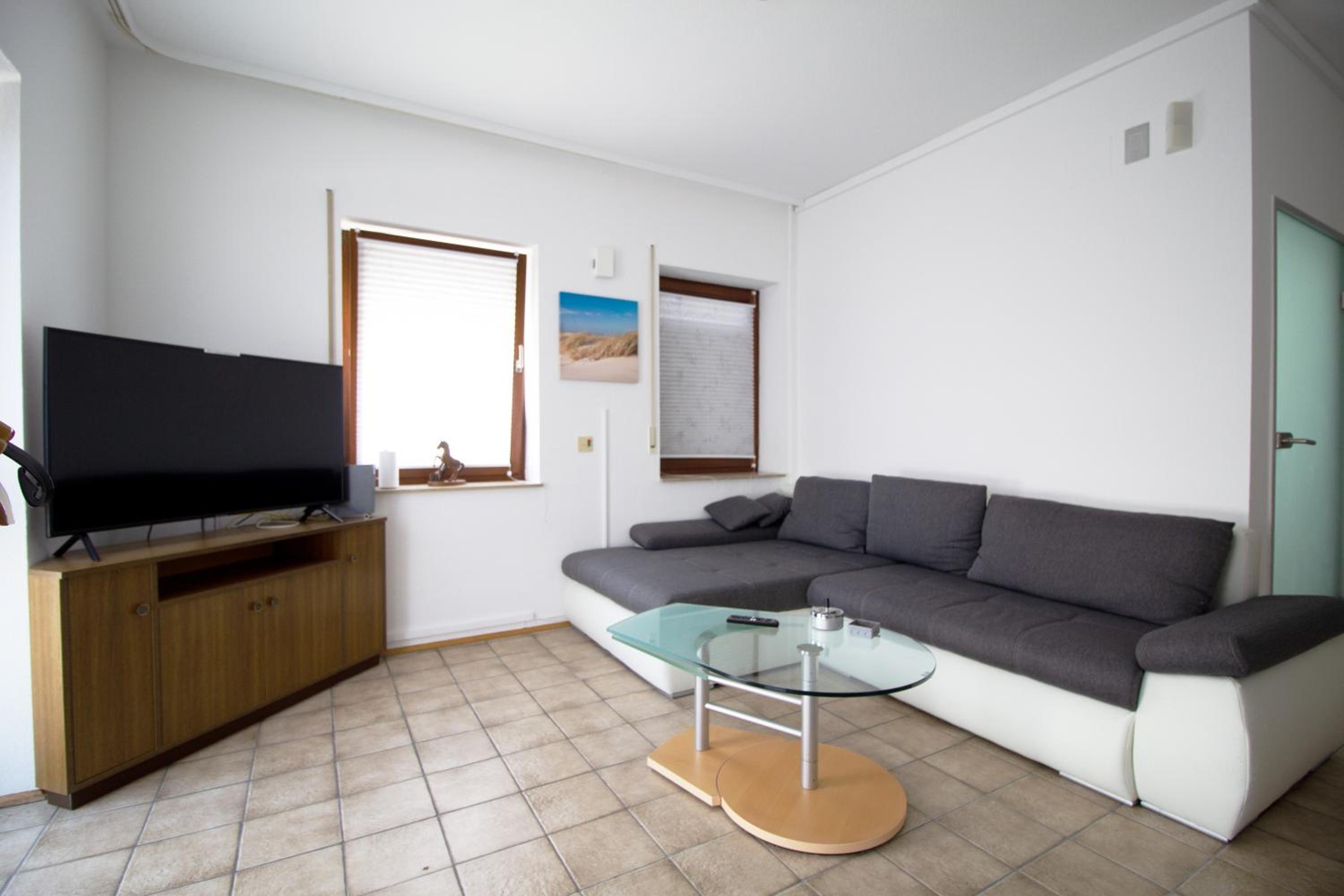 Three-Bedroom Apartment photo 1