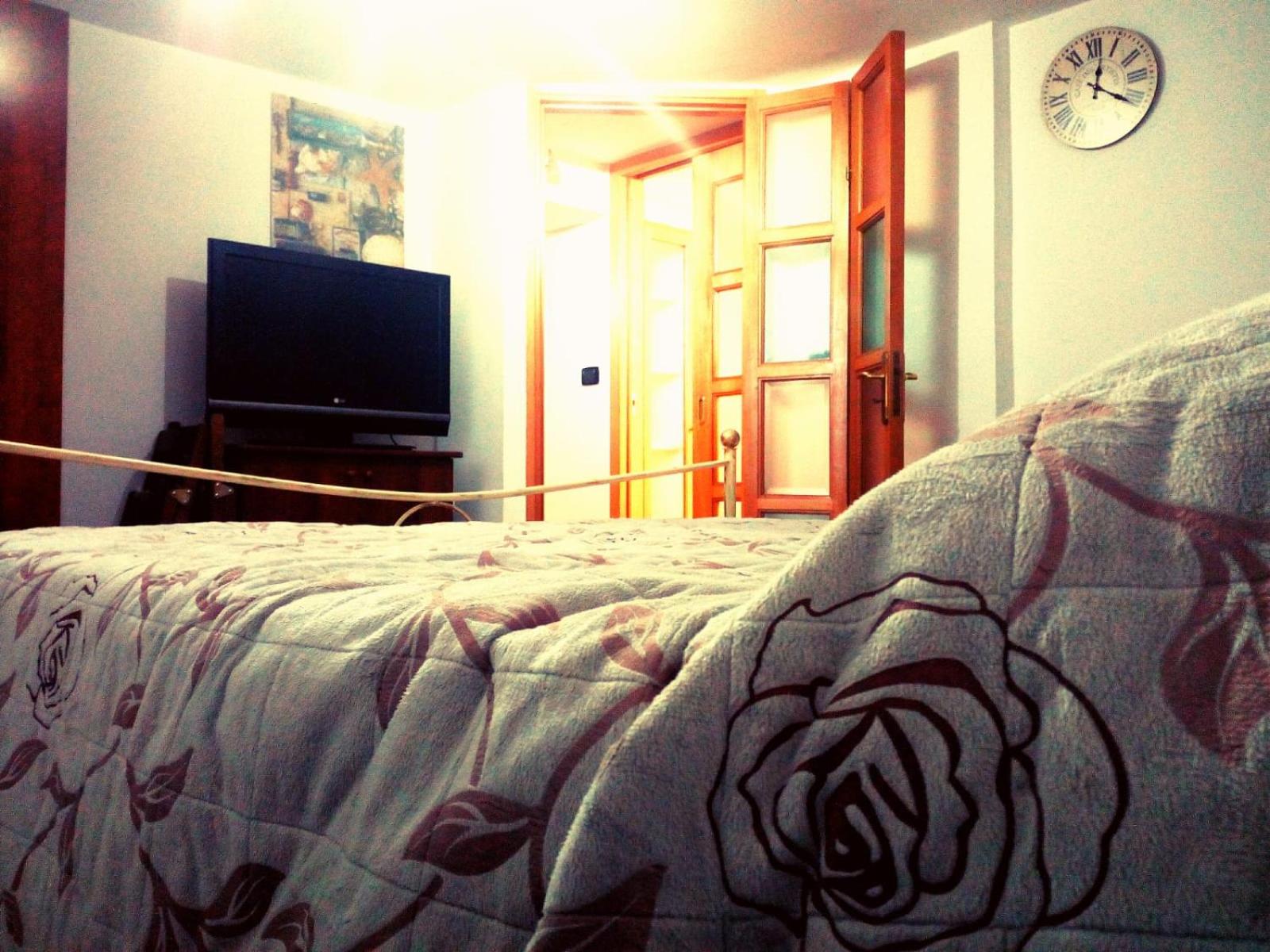 Double Room With Private Bathroom photo 3