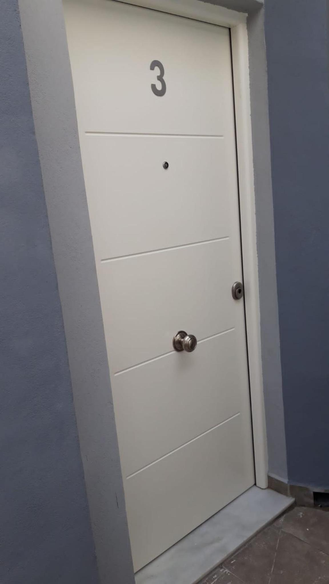 Standard Double Room - Photo 24