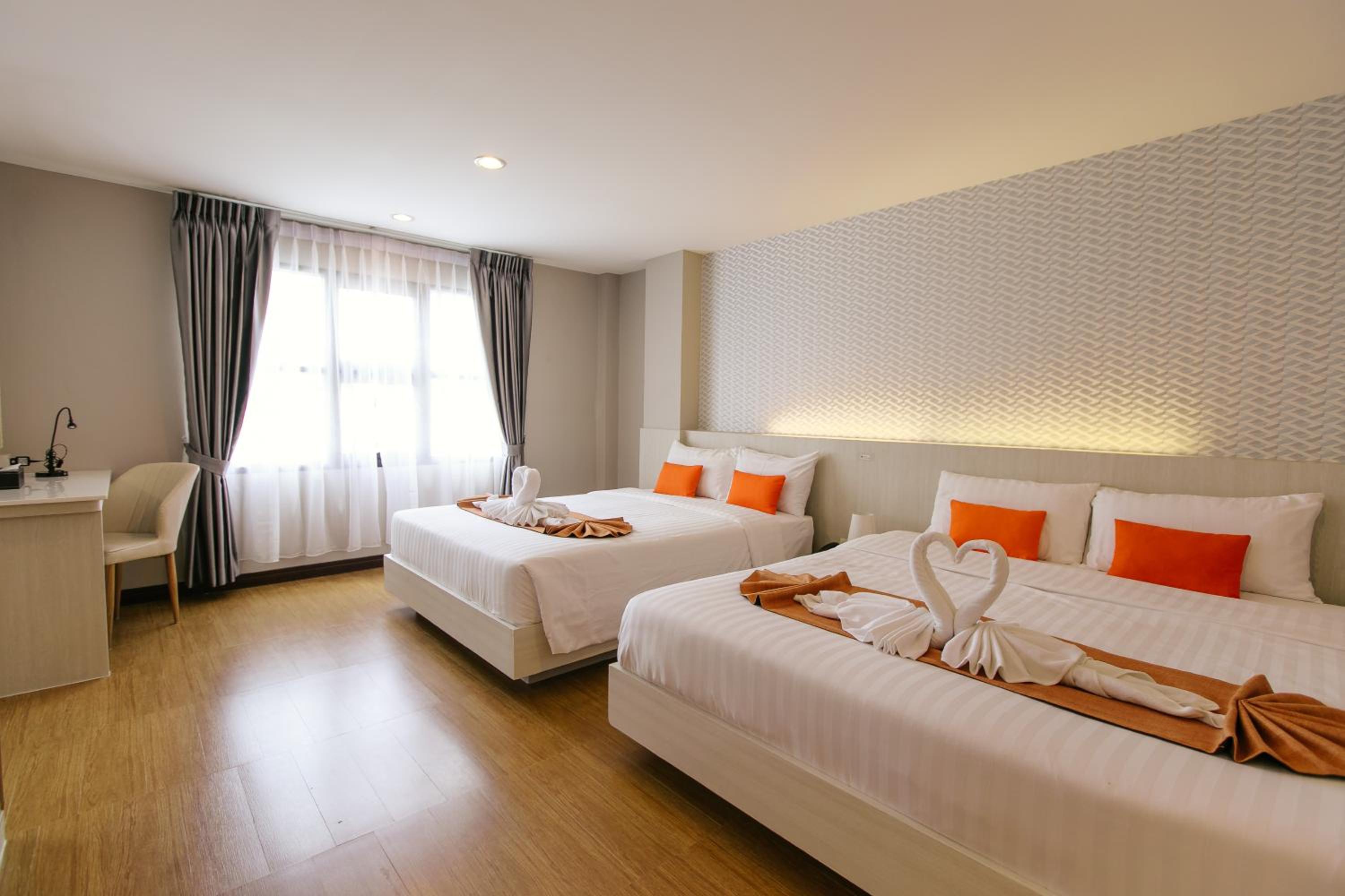 Family Suite - Photo 1