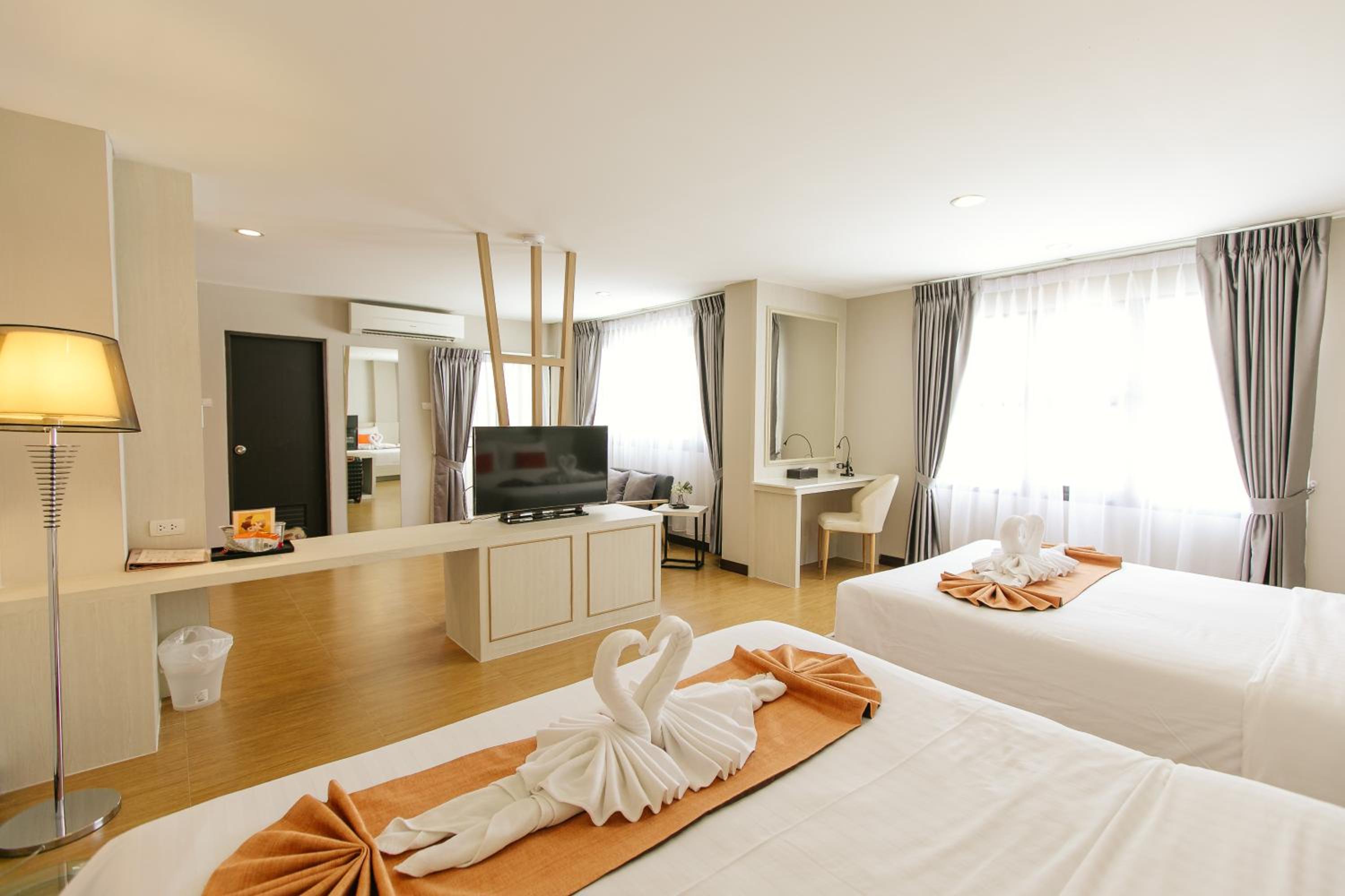 Family Suite - Photo 5