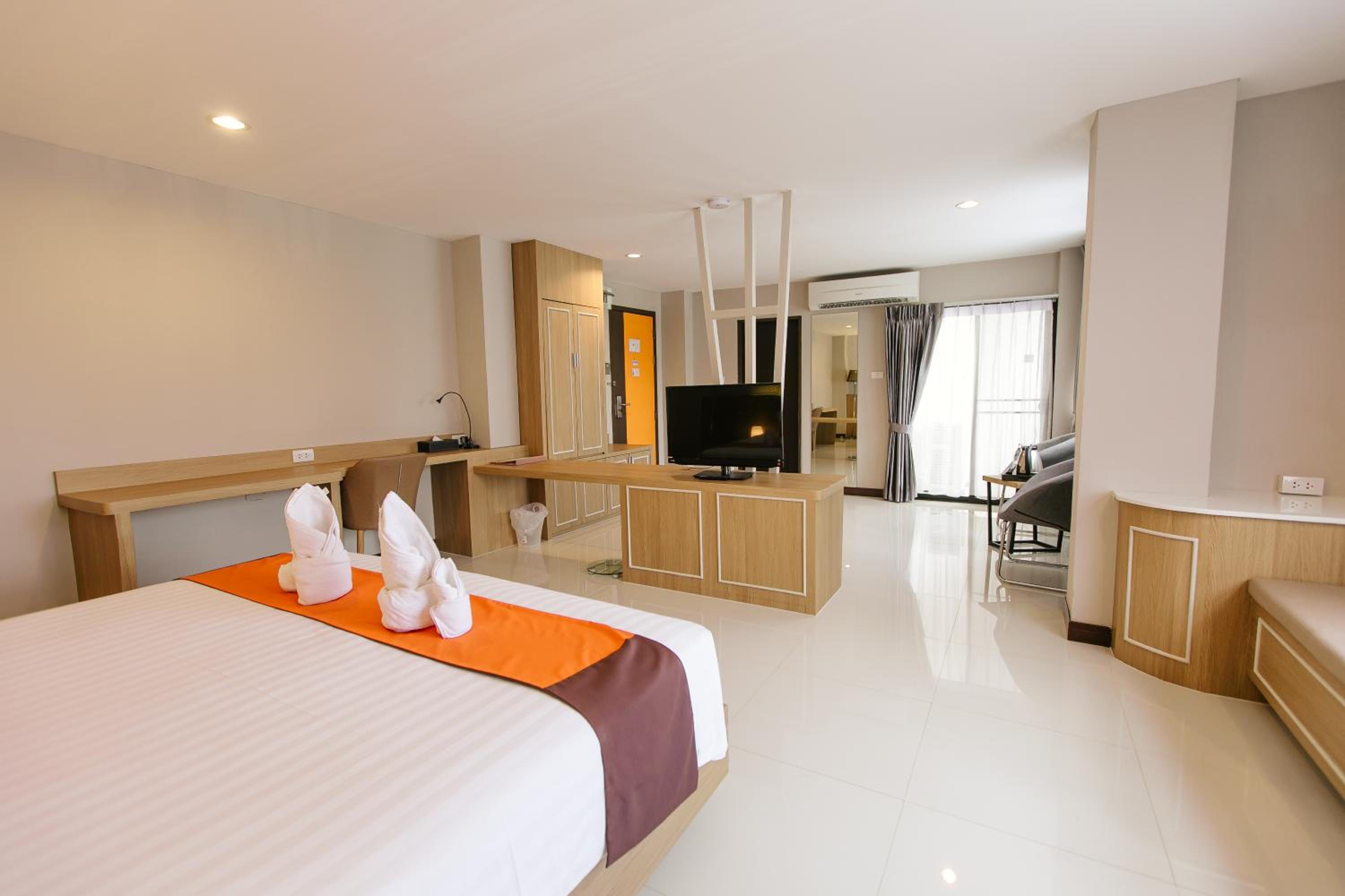 Junior Suite - Photo 9